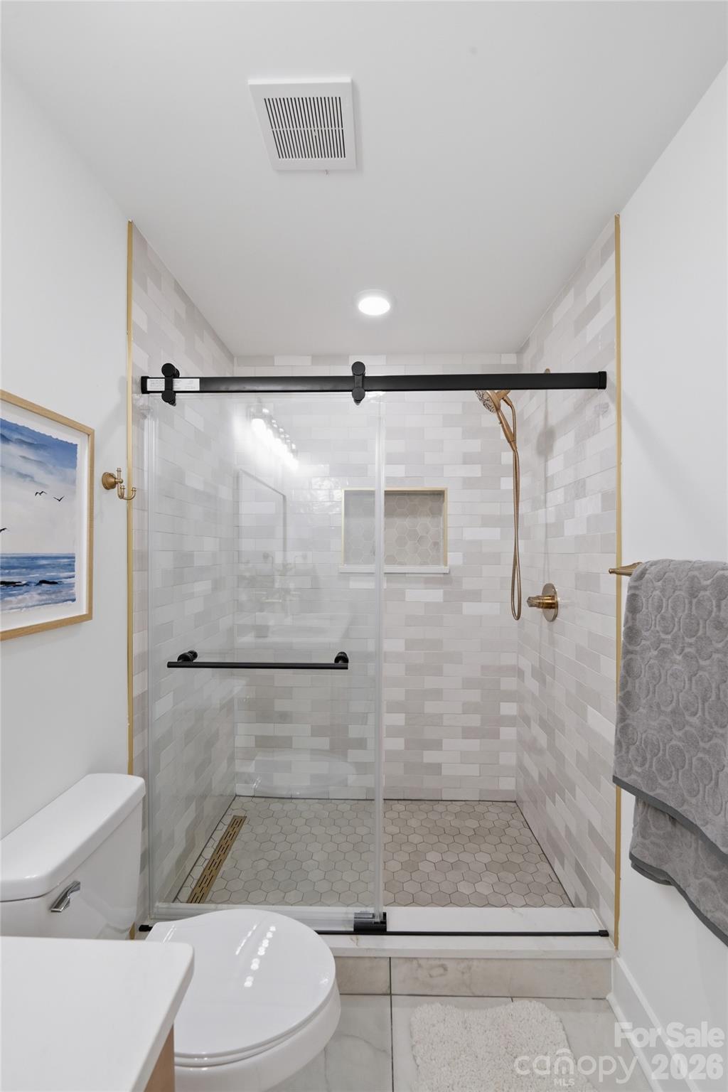 4314 Ivanhoe Place Property Photo 16
