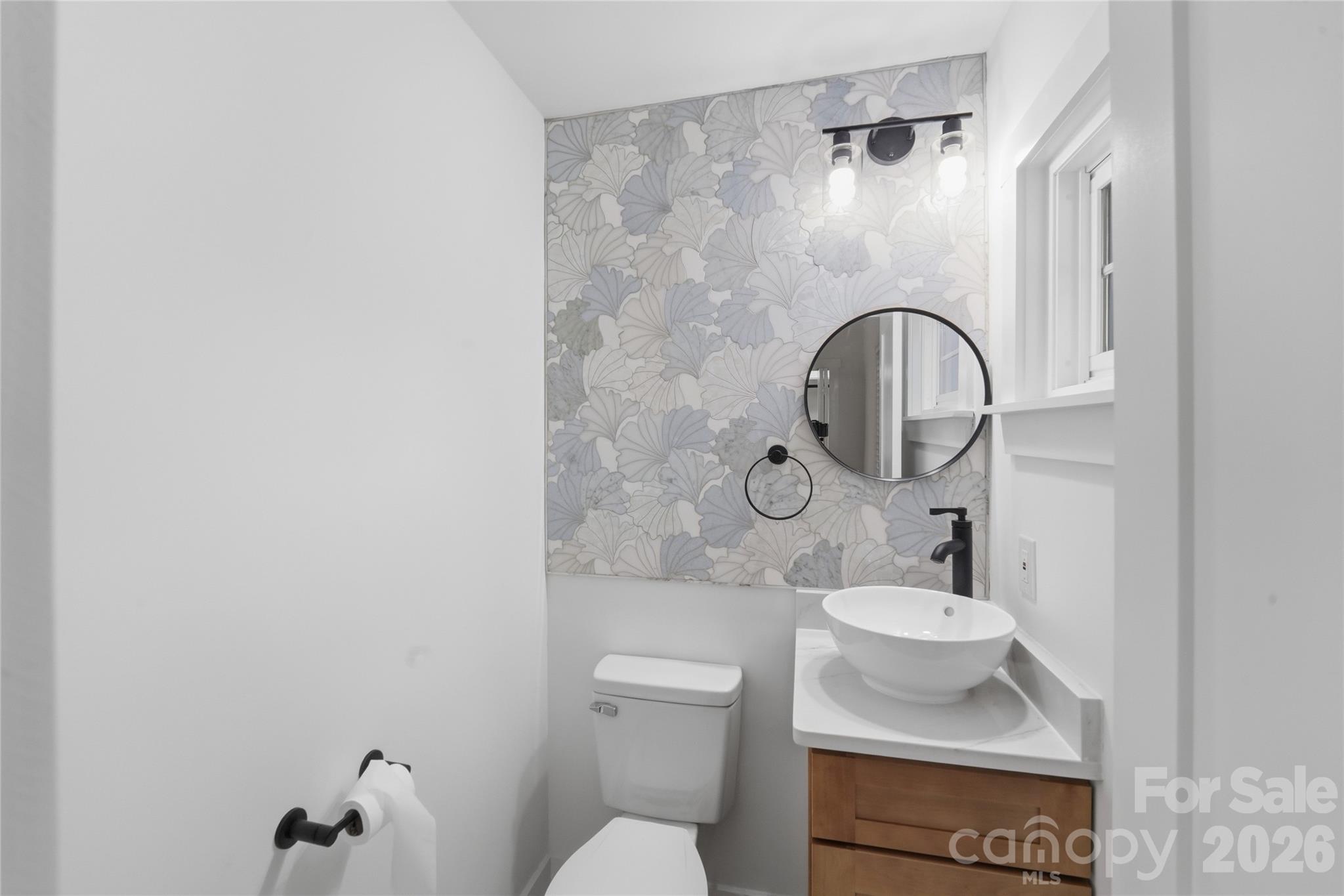 4314 Ivanhoe Place Property Photo 19