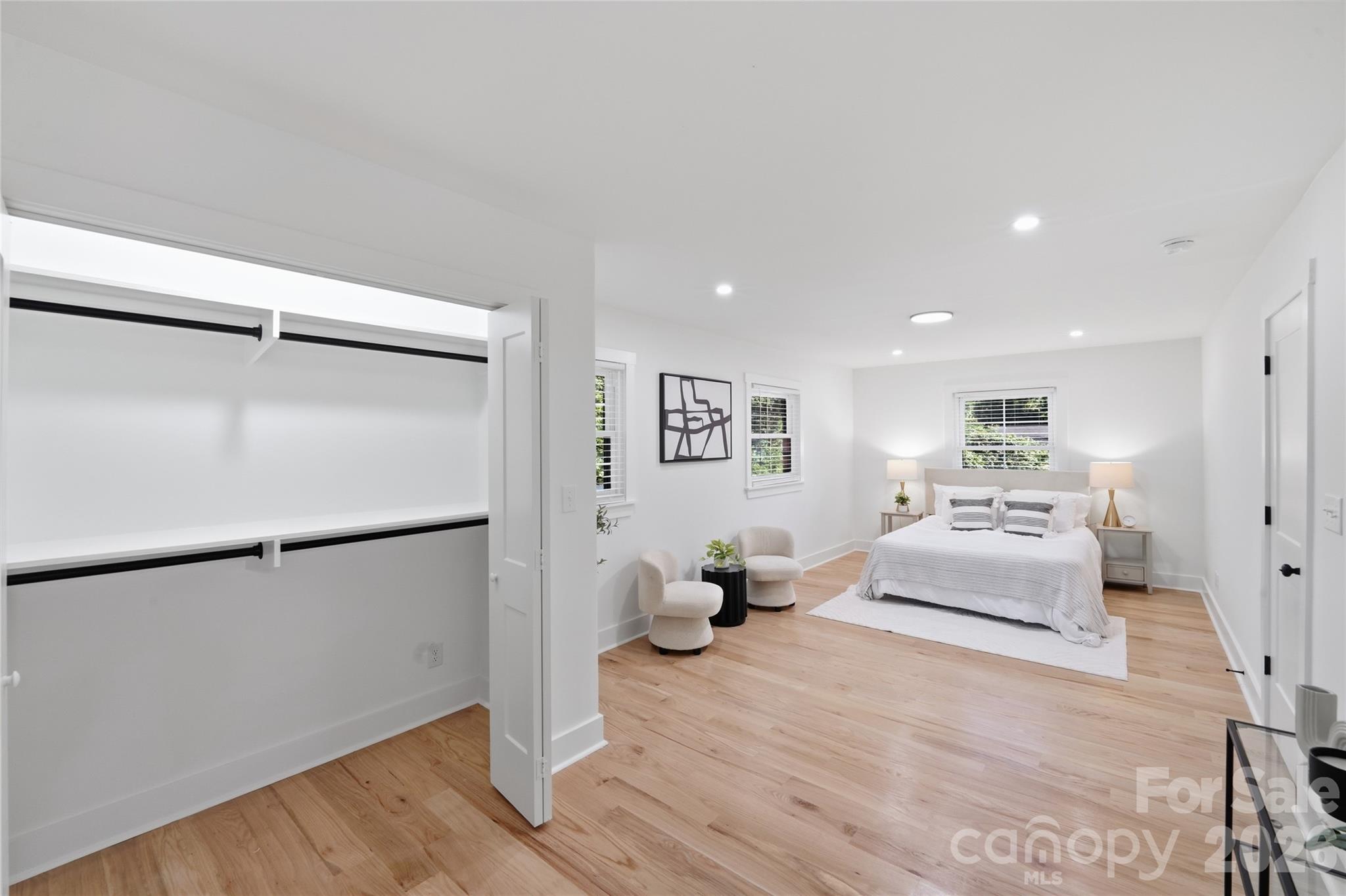 4314 Ivanhoe Place Property Photo 20