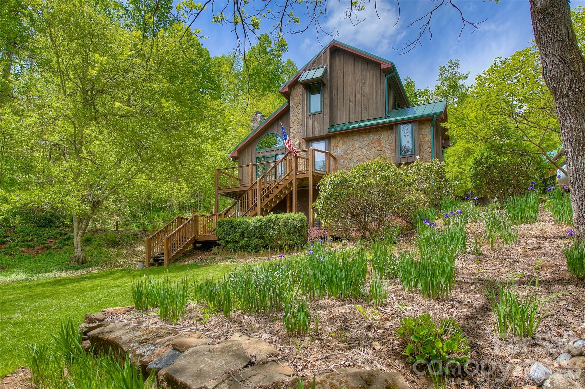 262 Azalea Hills Lane Property Photo 3