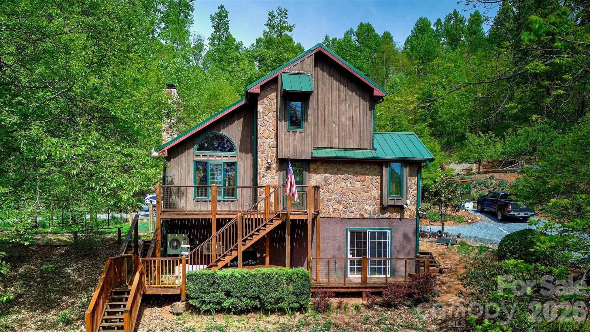 262 Azalea Hills Lane Property Photo 3