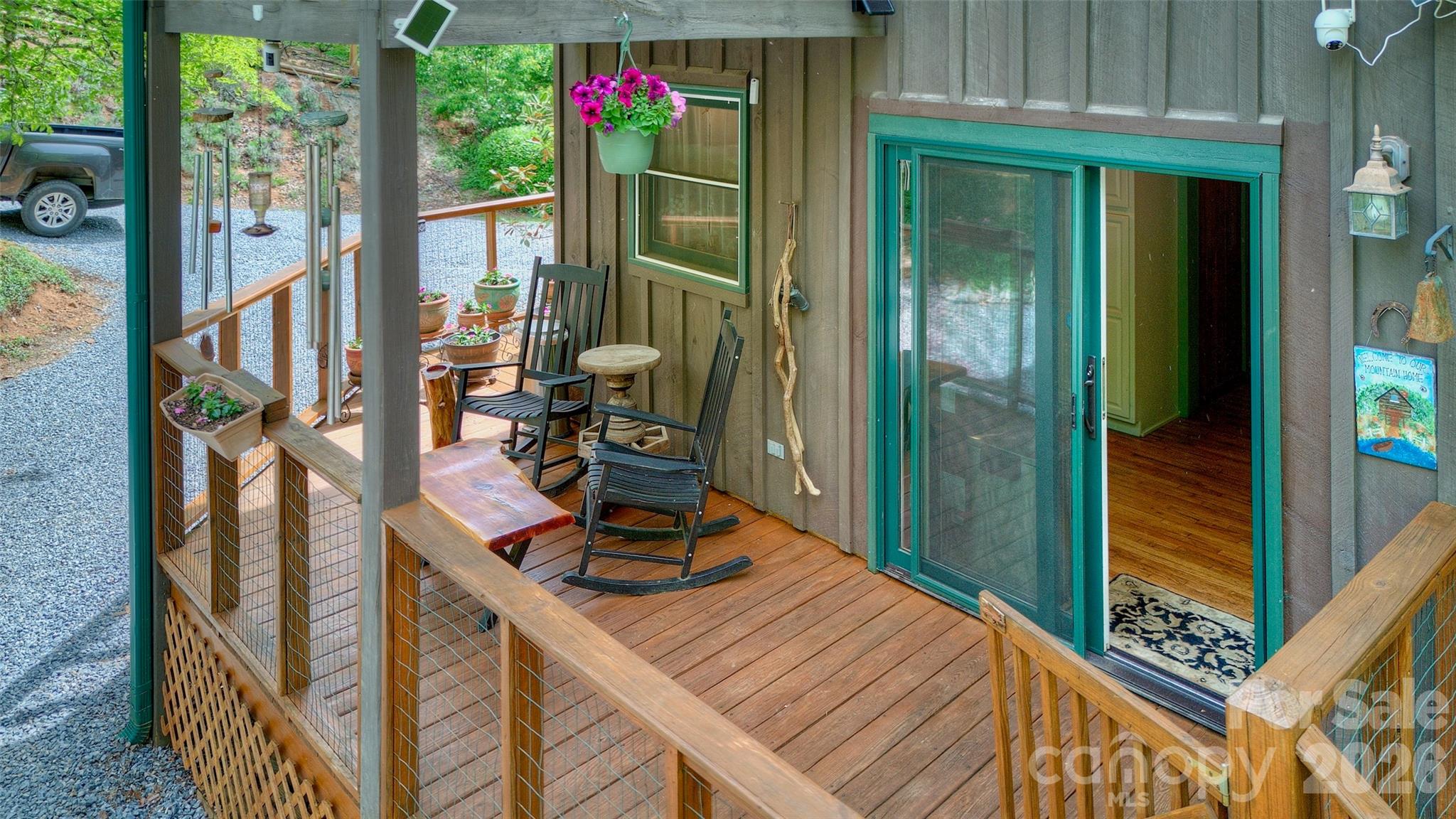 262 Azalea Hills Lane Property Photo 32