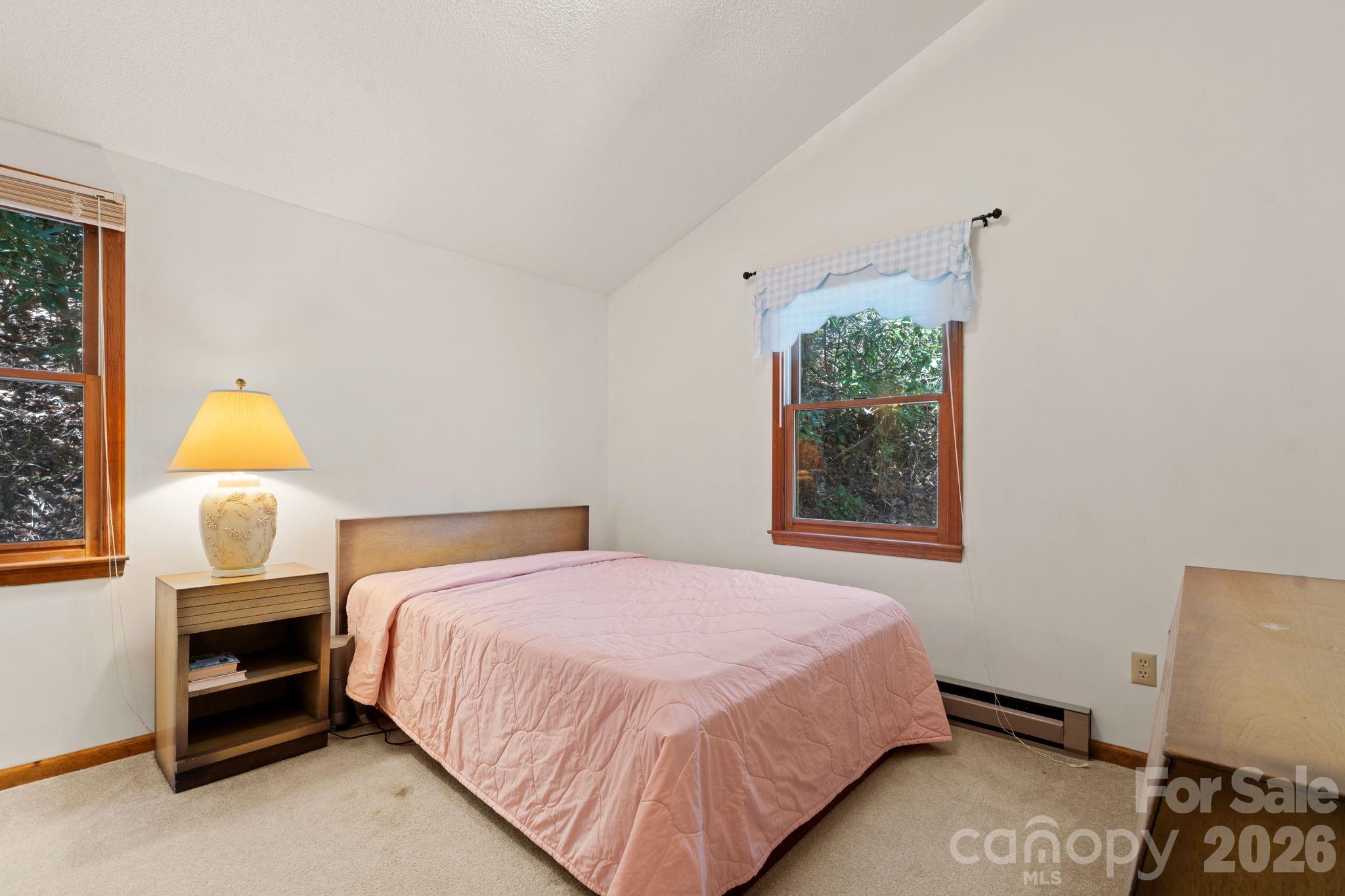 8977 Rose Hollow Avenue Property Photo 13