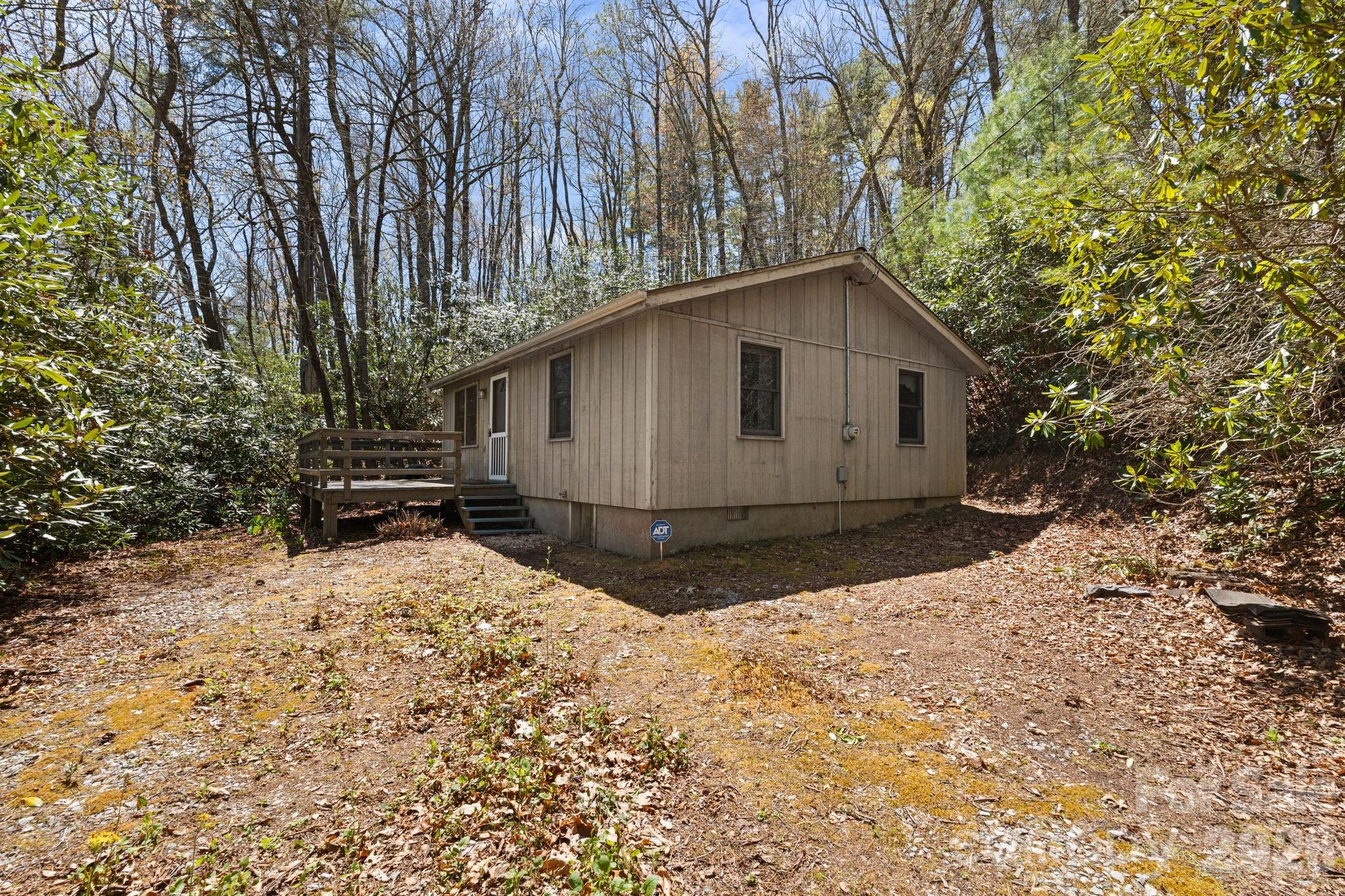 8977 Rose Hollow Avenue Property Photo 17