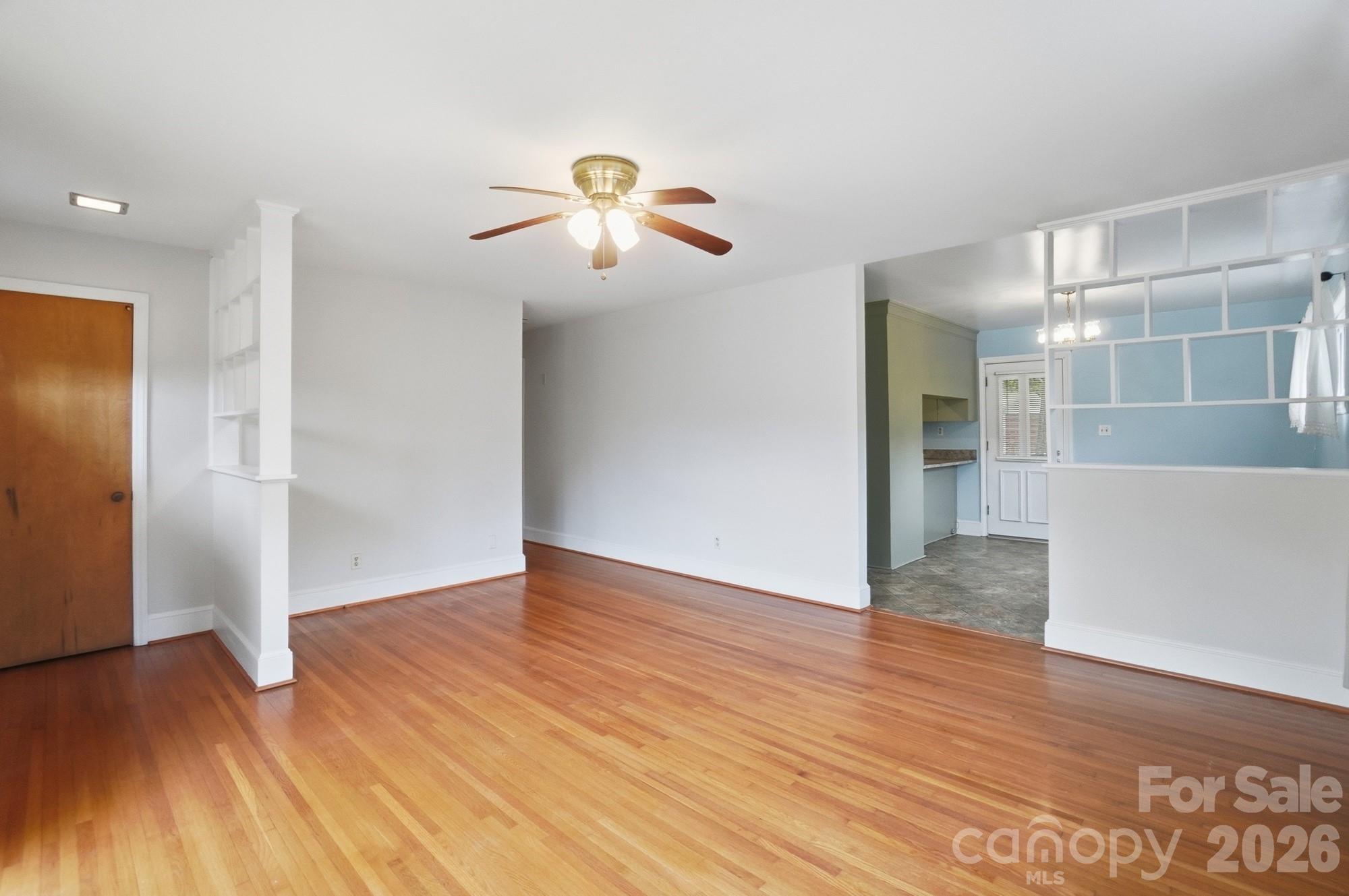 6239 Netherwood Drive Property Photo 8