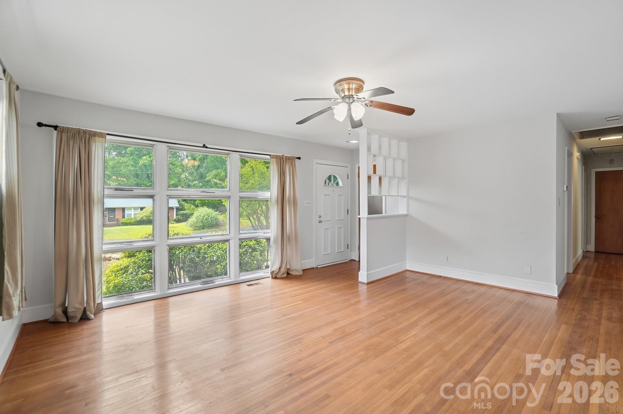 6239 Netherwood Drive Property Photo 11