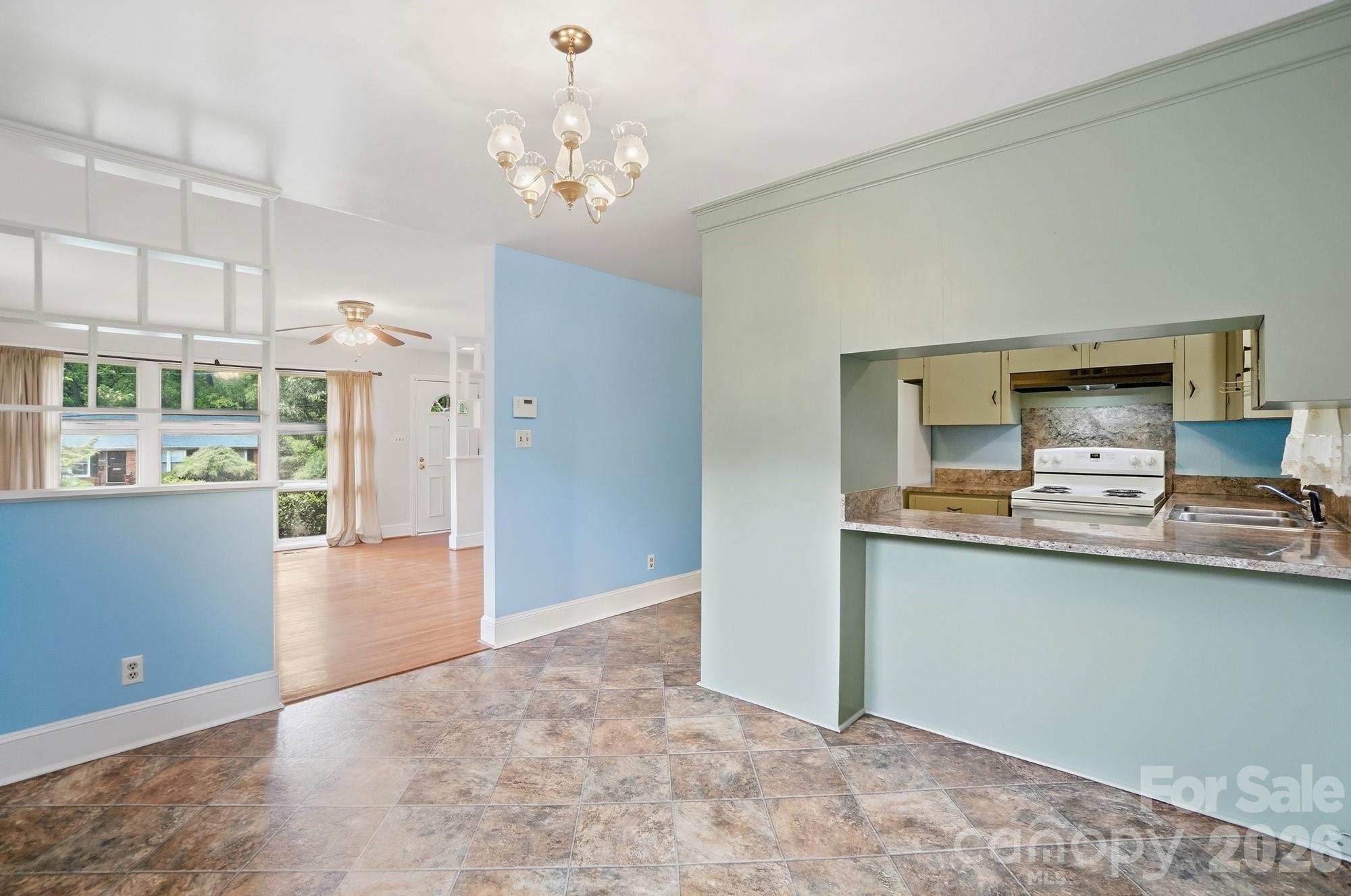 6239 Netherwood Drive Property Photo 15