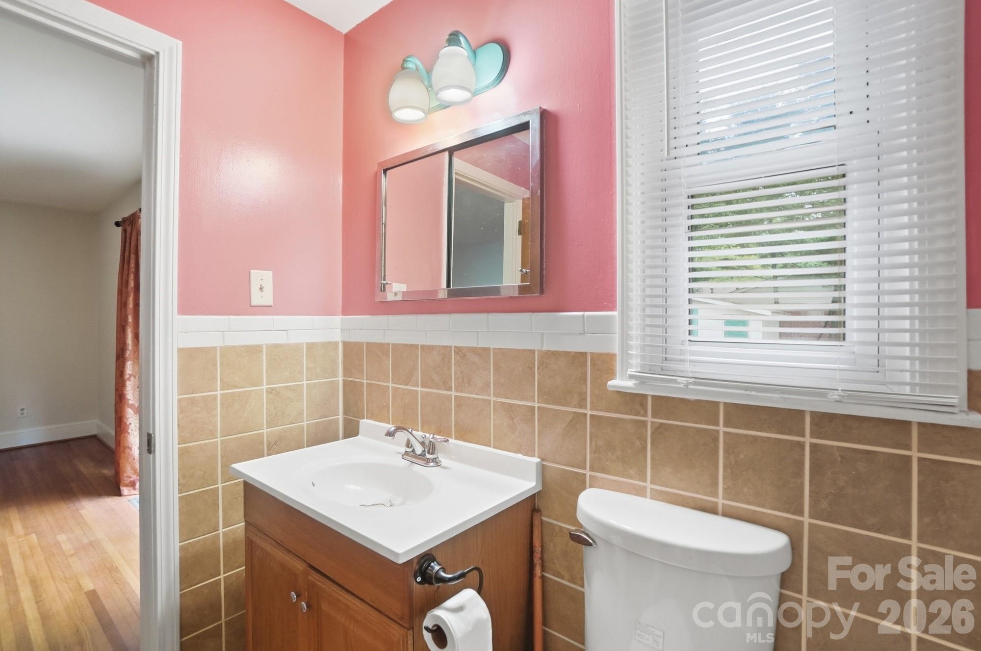 6239 Netherwood Drive Property Photo 30