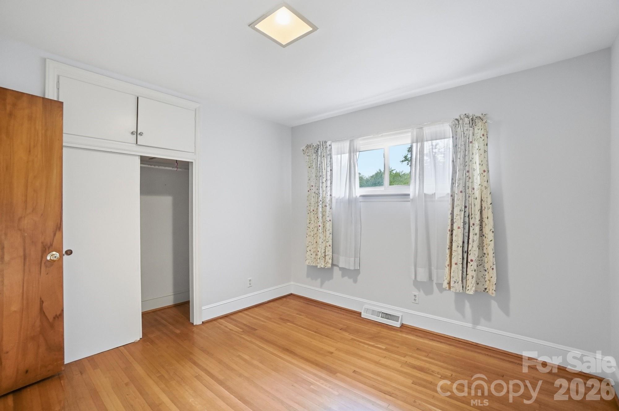 6239 Netherwood Drive Property Photo 37