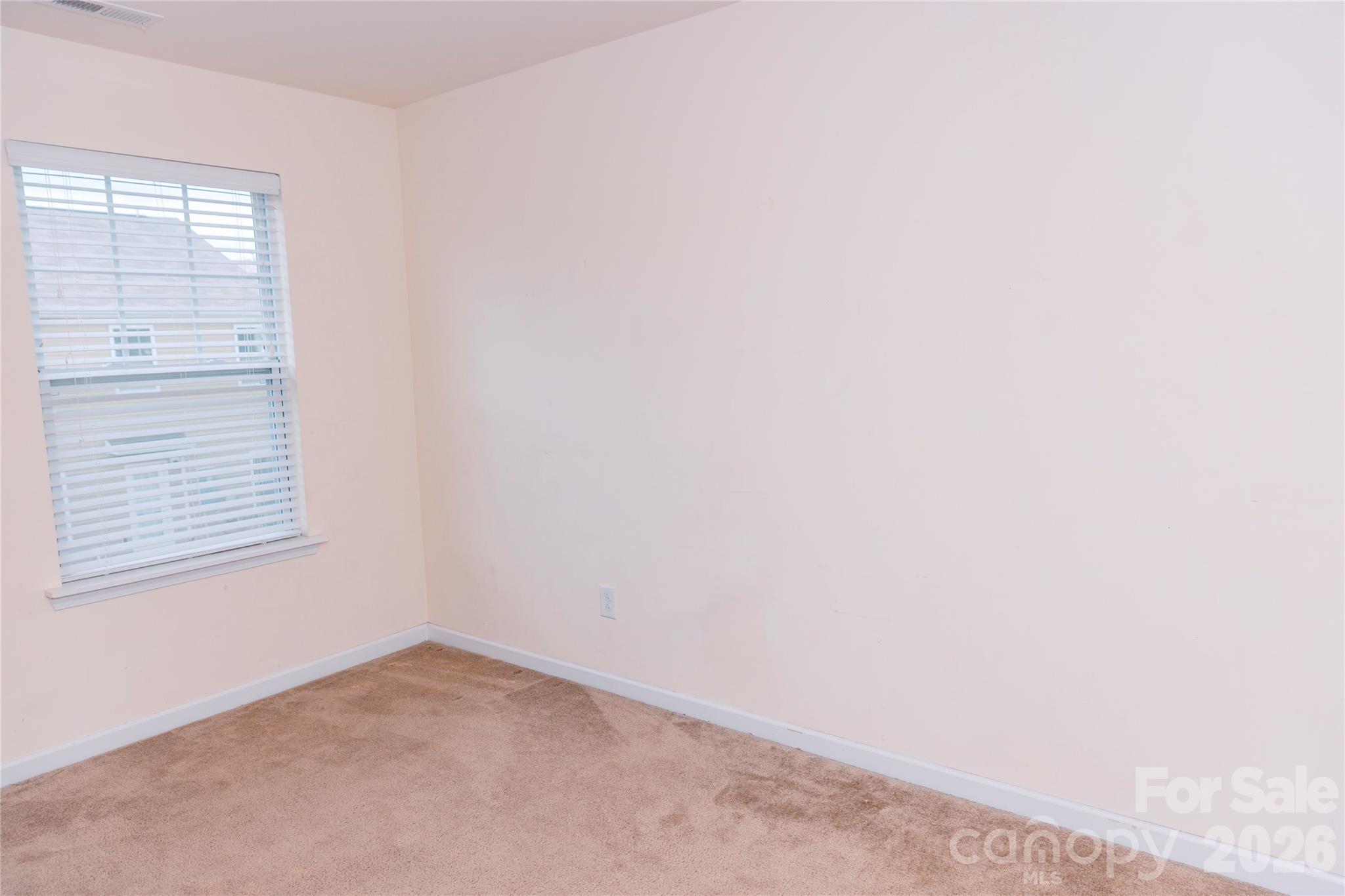 10443 Benfield Road Property Photo 4