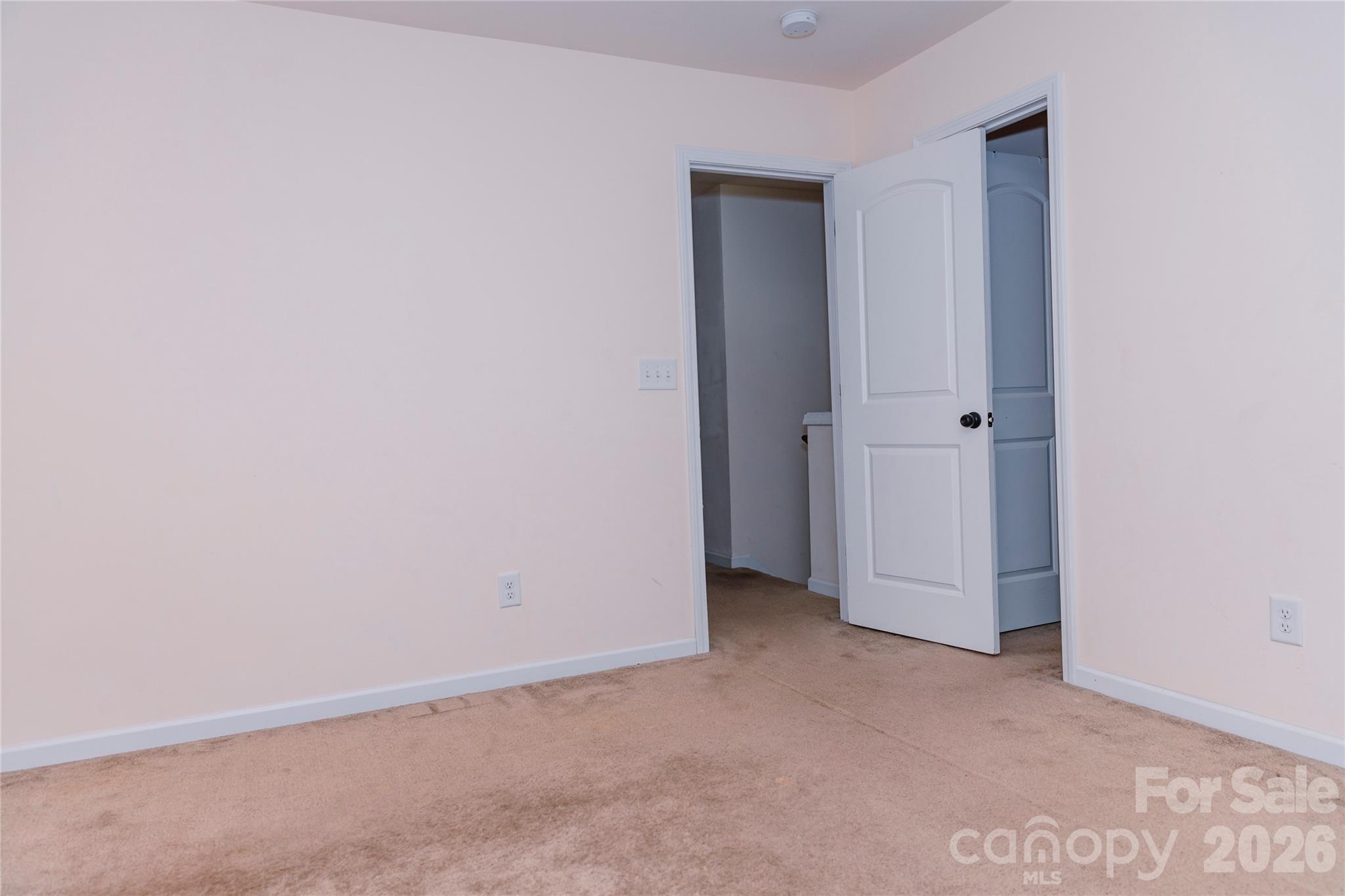 10443 Benfield Road Property Photo 24