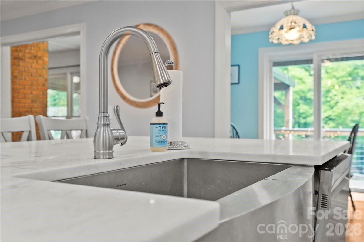 209 Fairway Road Property Photo 10