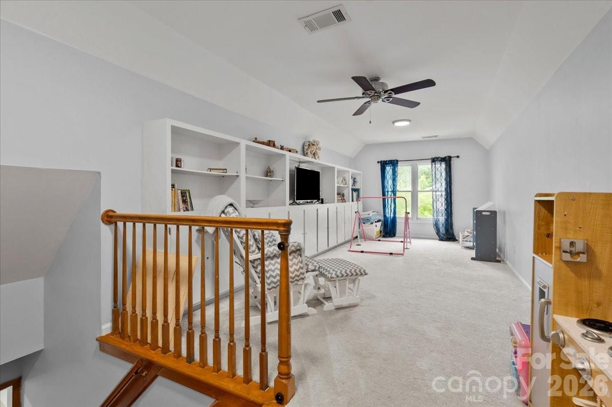 209 Fairway Road Property Photo 25