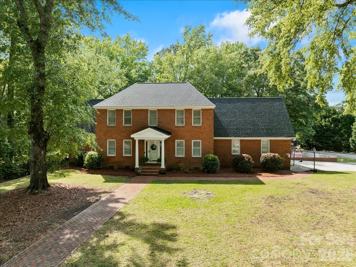 209 Fairway Road Property Photo 43