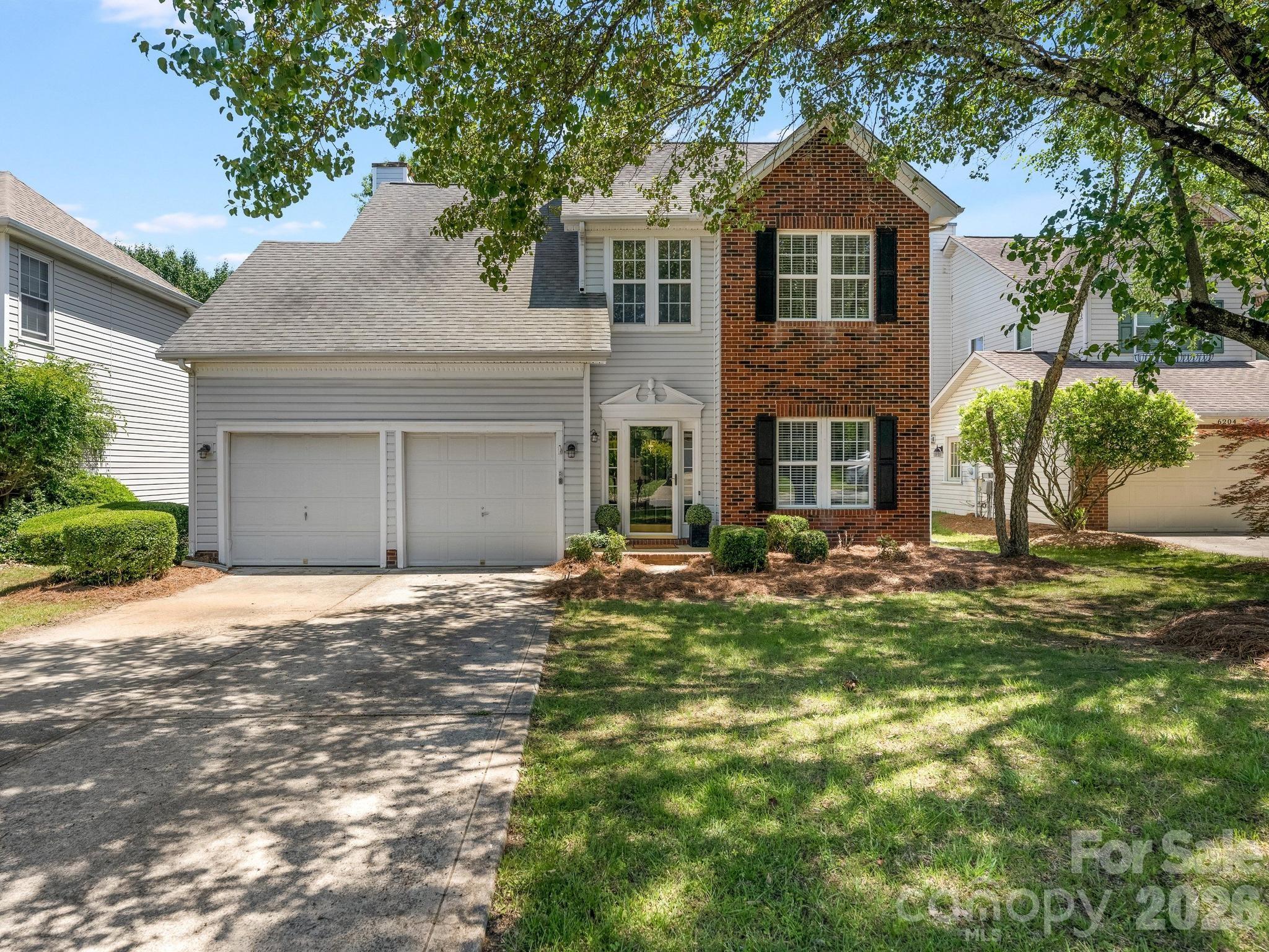 6208 Harburn Forest Drive Property Photo 1