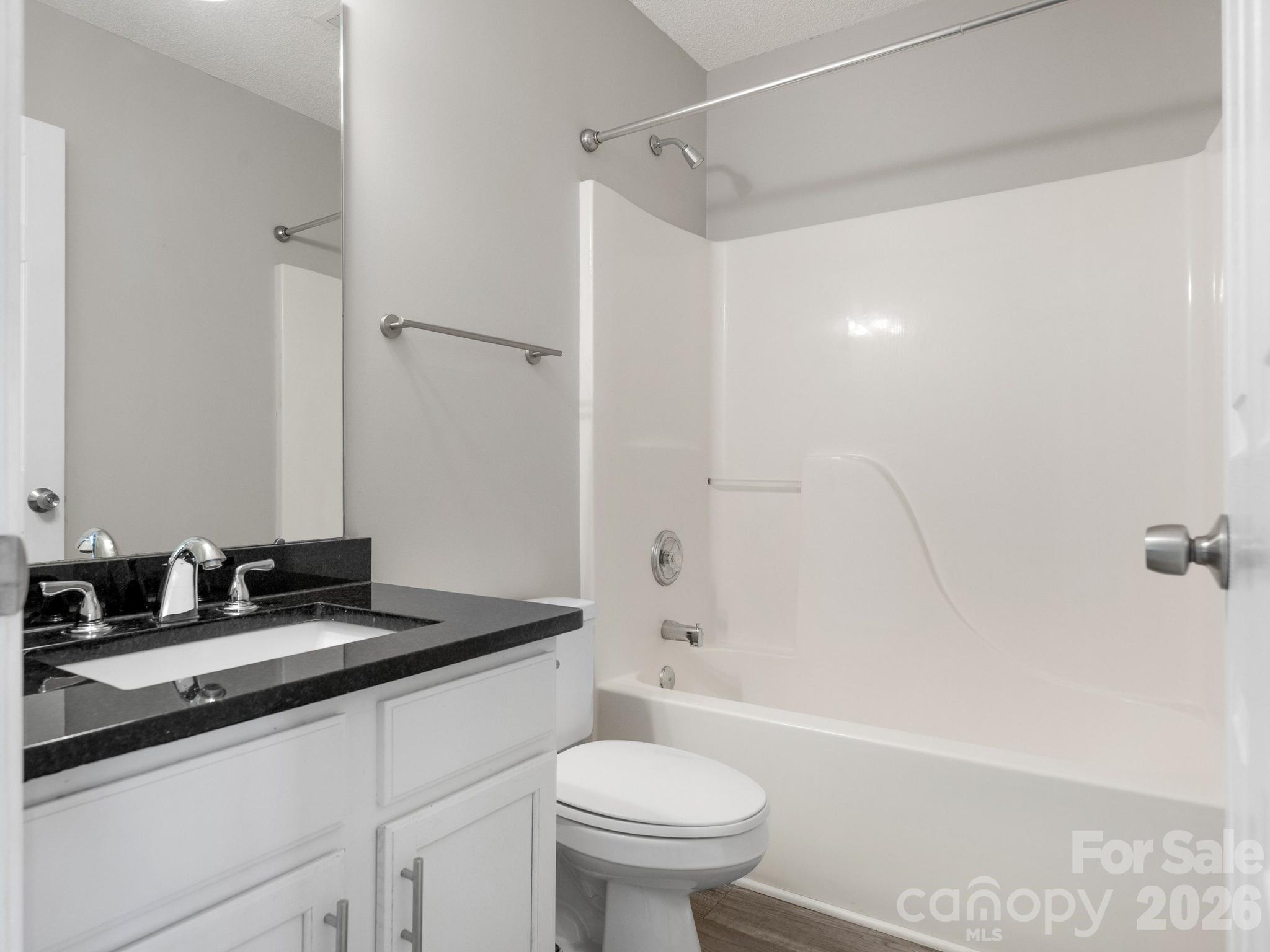 6208 Harburn Forest Drive Property Photo 18