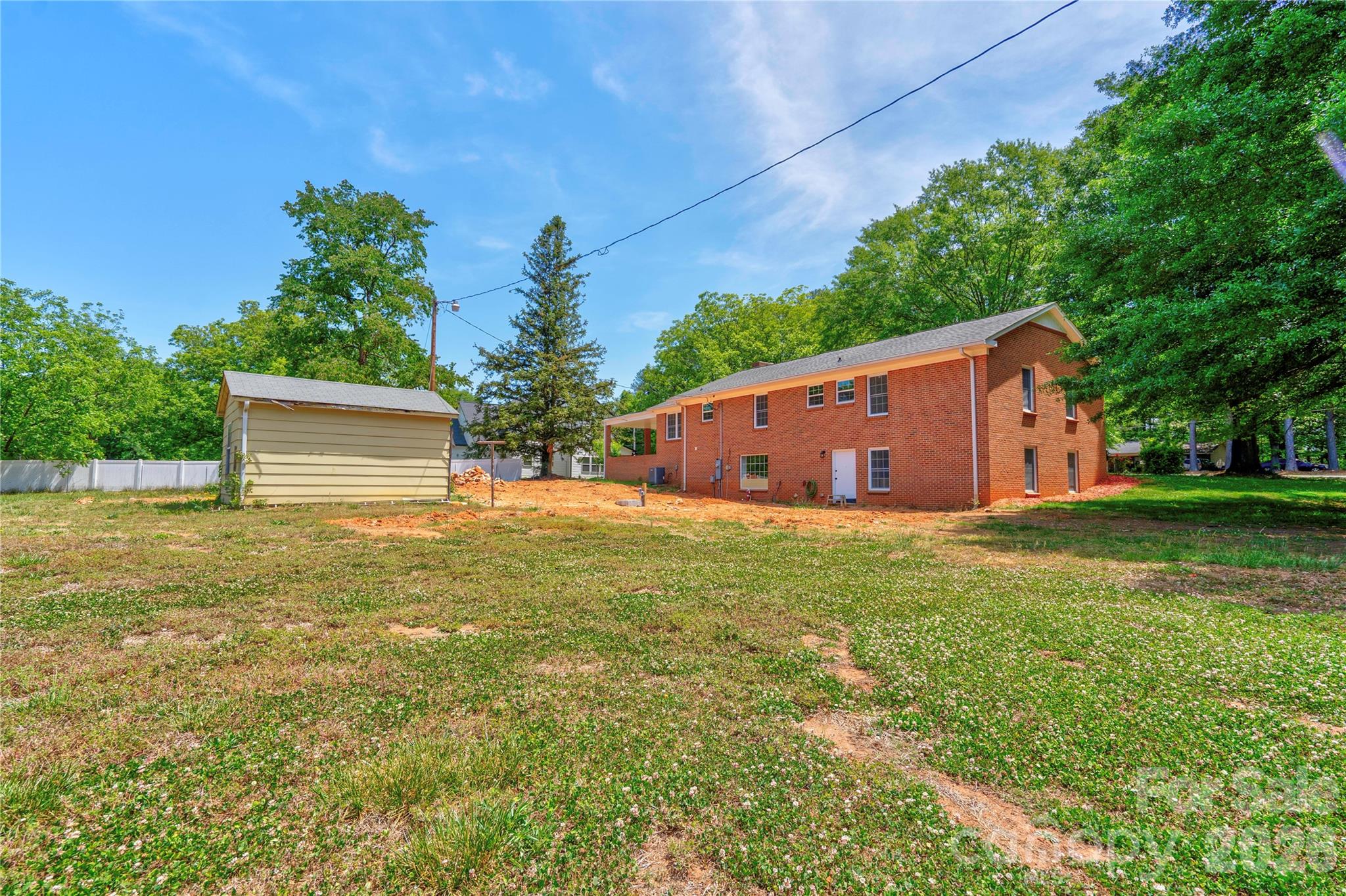 2903 Forbes Road Property Photo 11