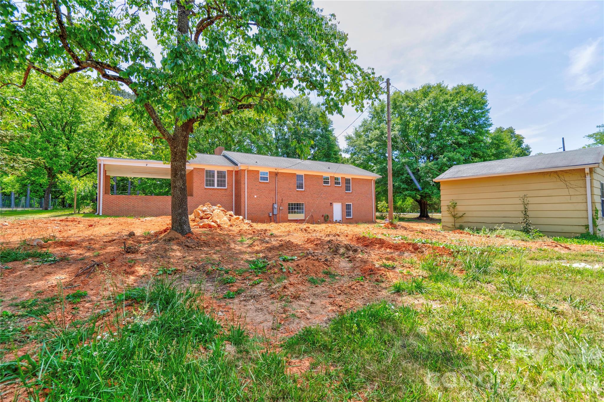 2903 Forbes Road Property Photo 12
