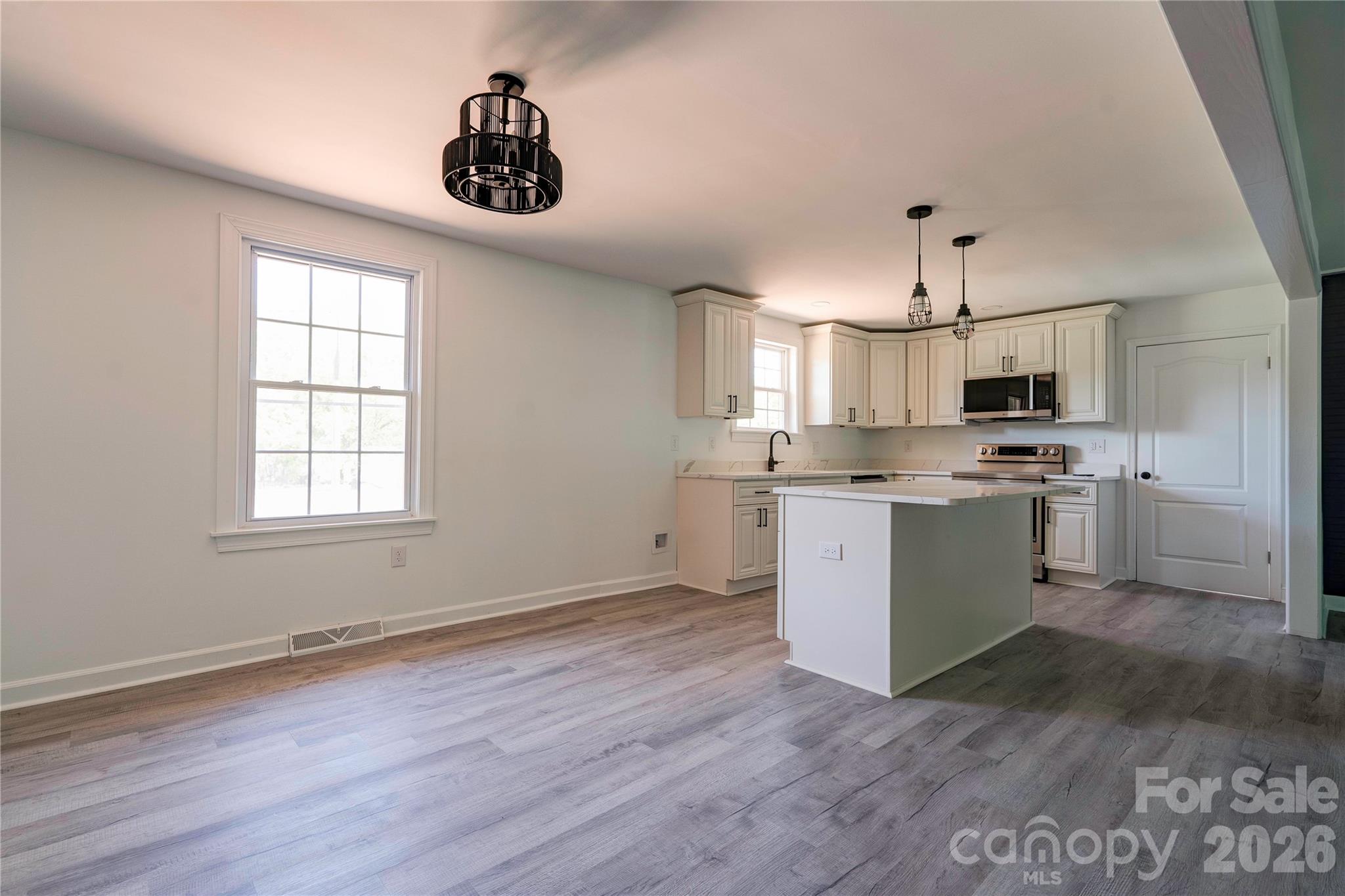 2903 Forbes Road Property Photo 17
