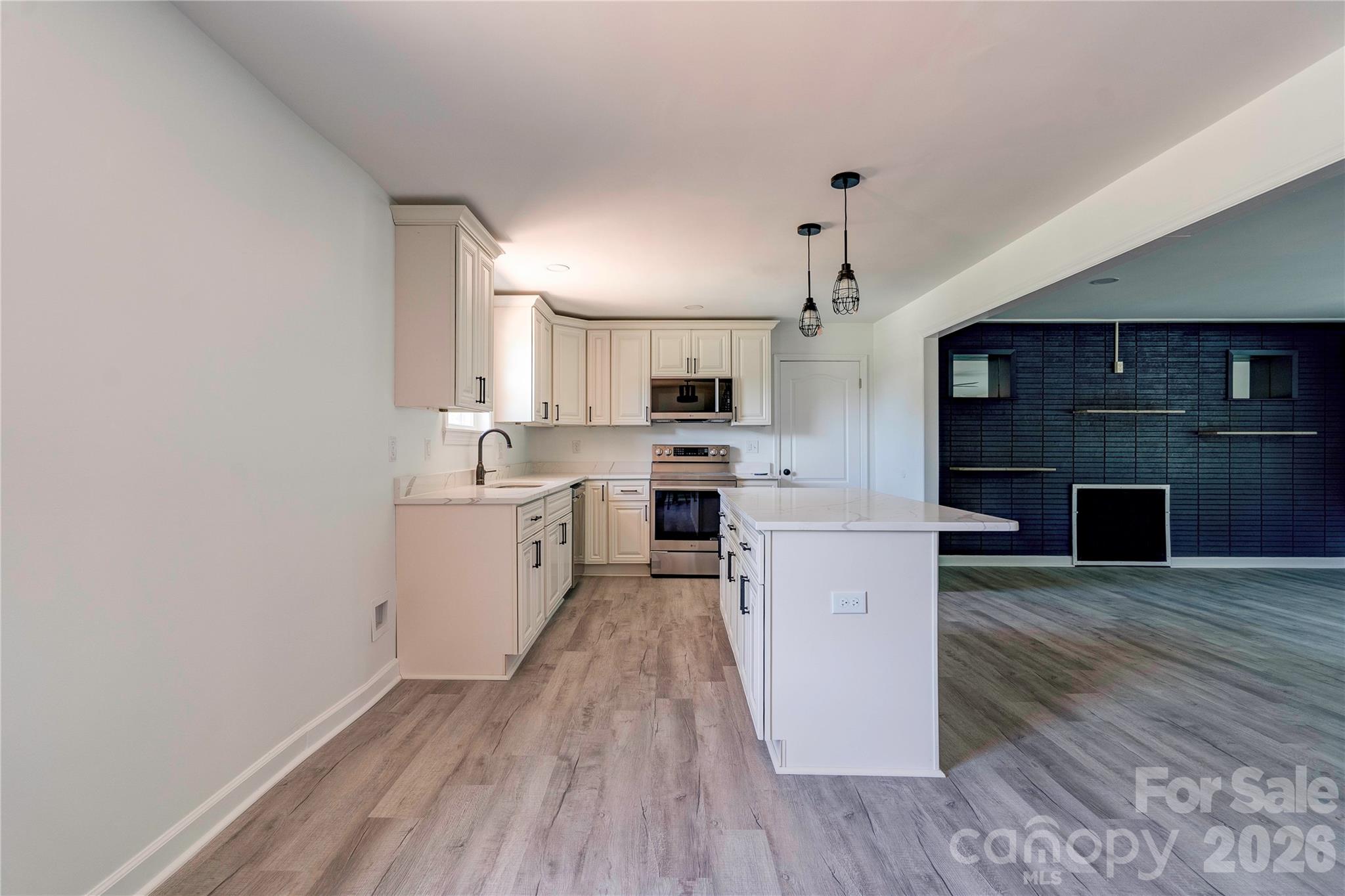 2903 Forbes Road Property Photo 19