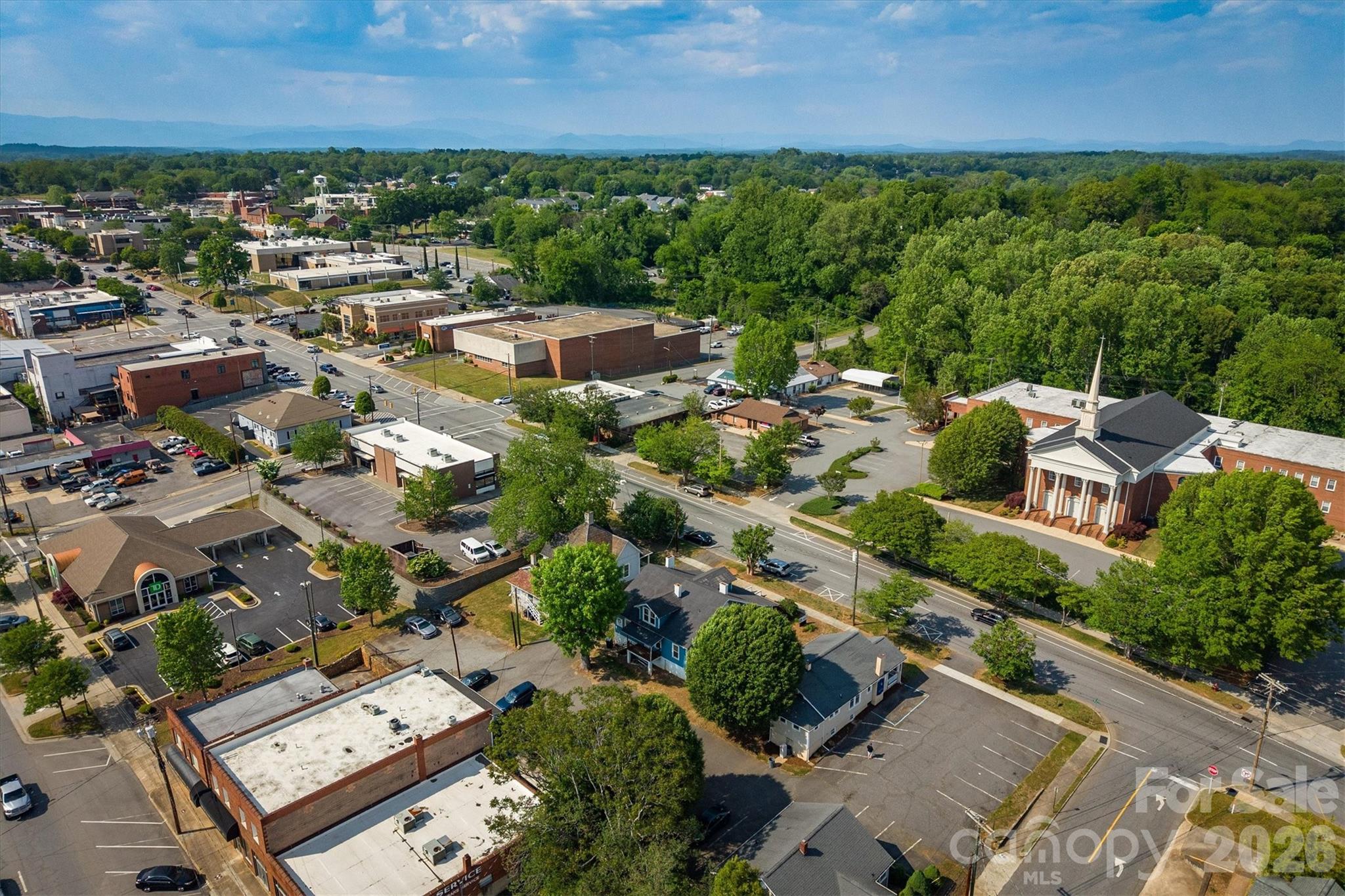 408 S Green Street Property Photo 14