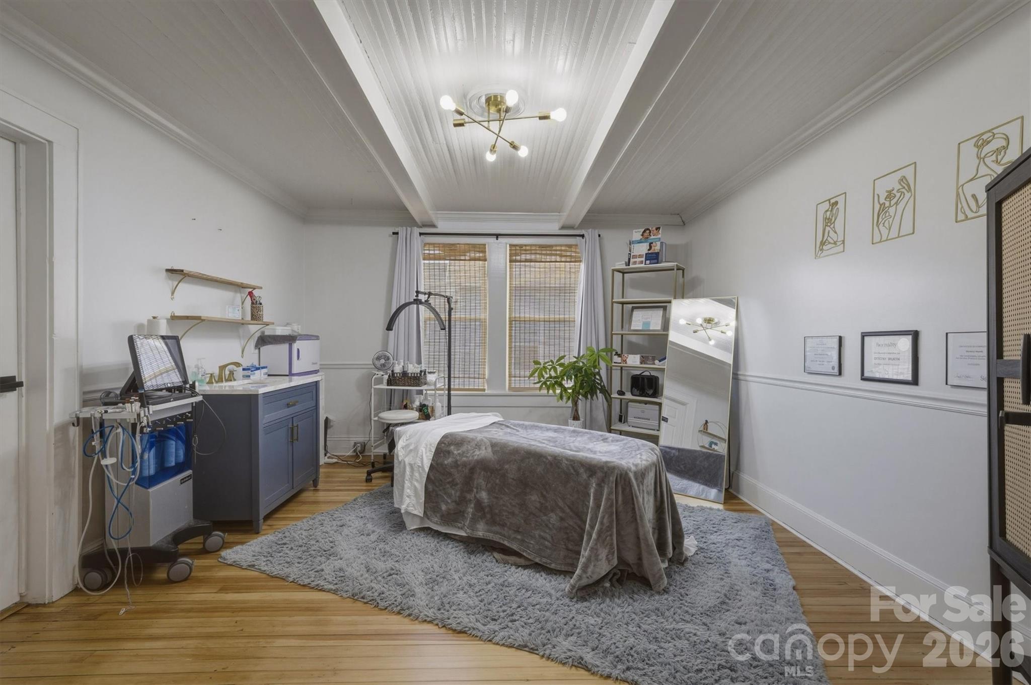 408 S Green Street Property Photo 25