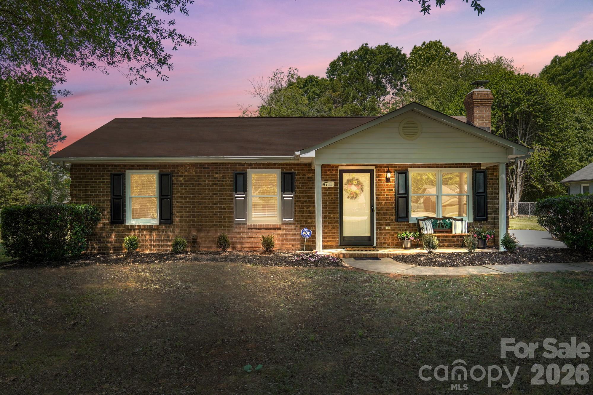 4711 Myers Road Property Photo 1