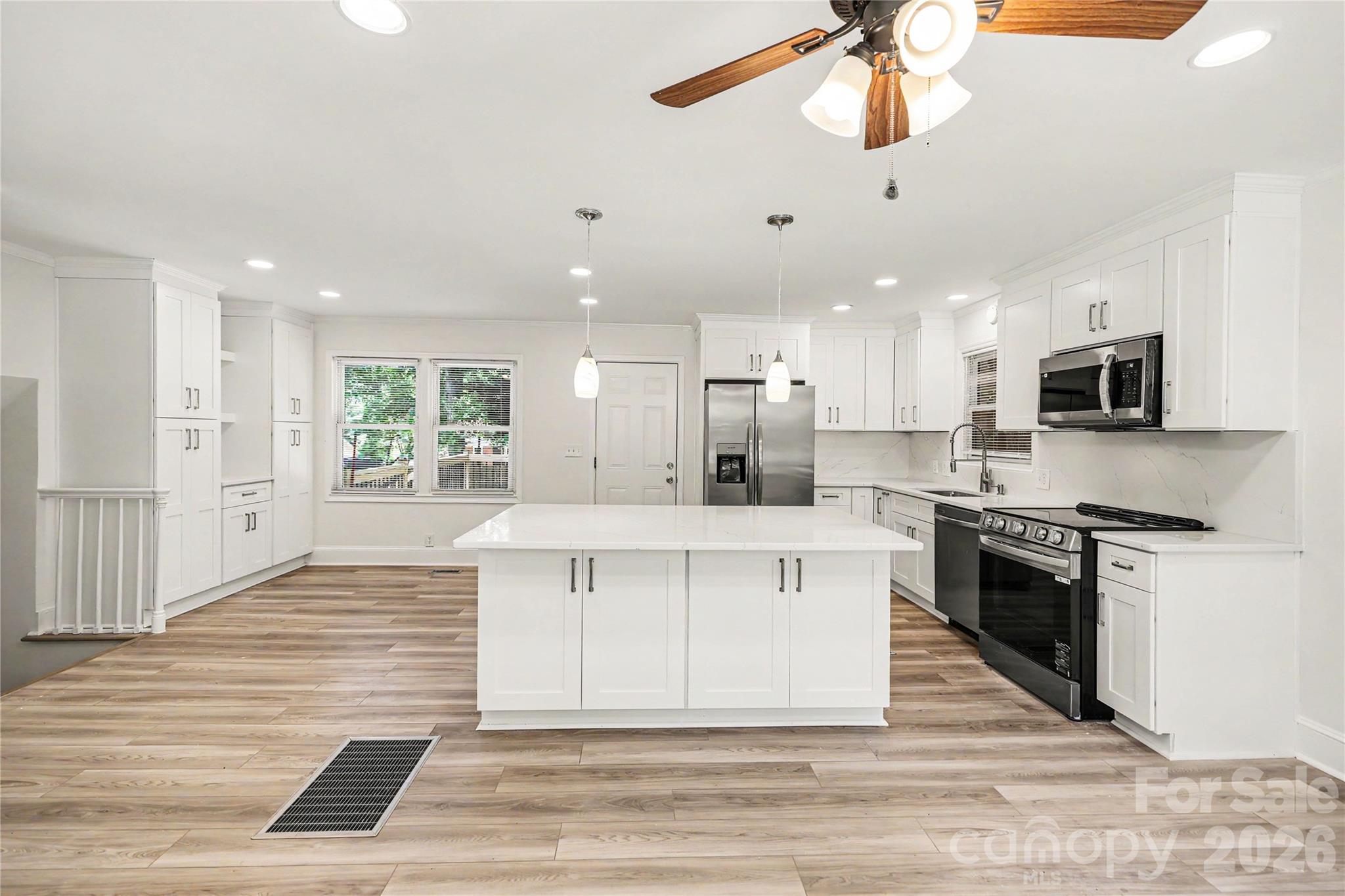 1410 Burnley Road Property Photo 2