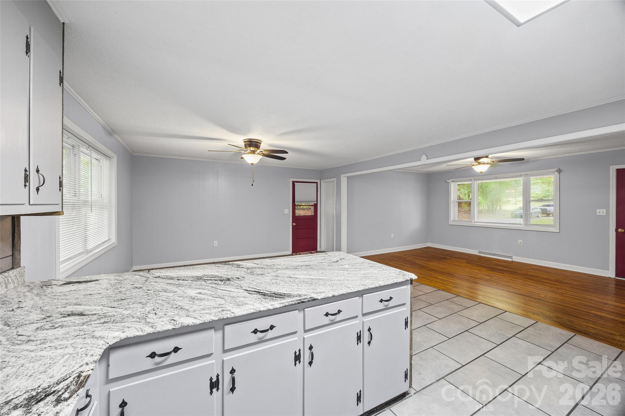 2380 Dixon Road Property Photo 10