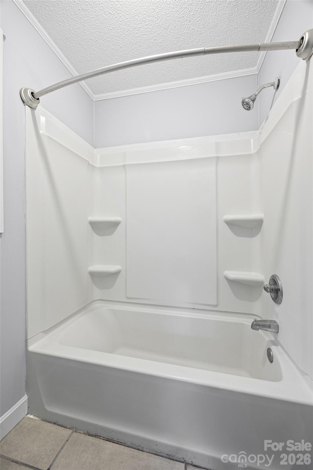 2380 Dixon Road Property Photo 14
