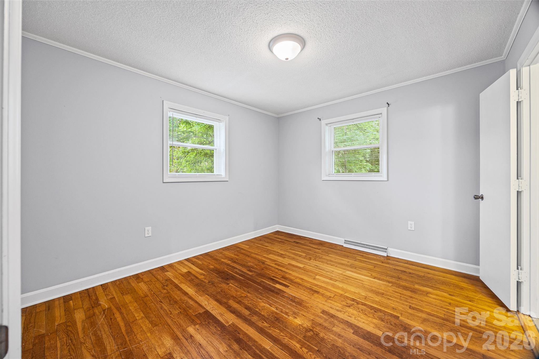 2380 Dixon Road Property Photo 16