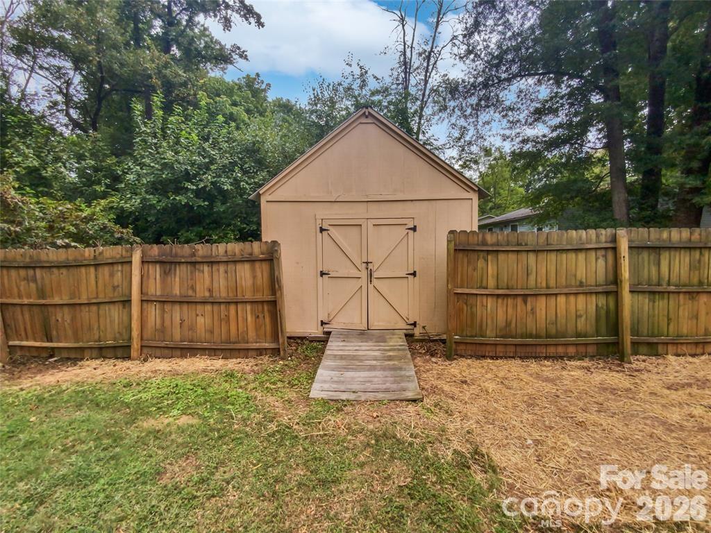 2520 Old Wilkesboro Road Property Photo 21