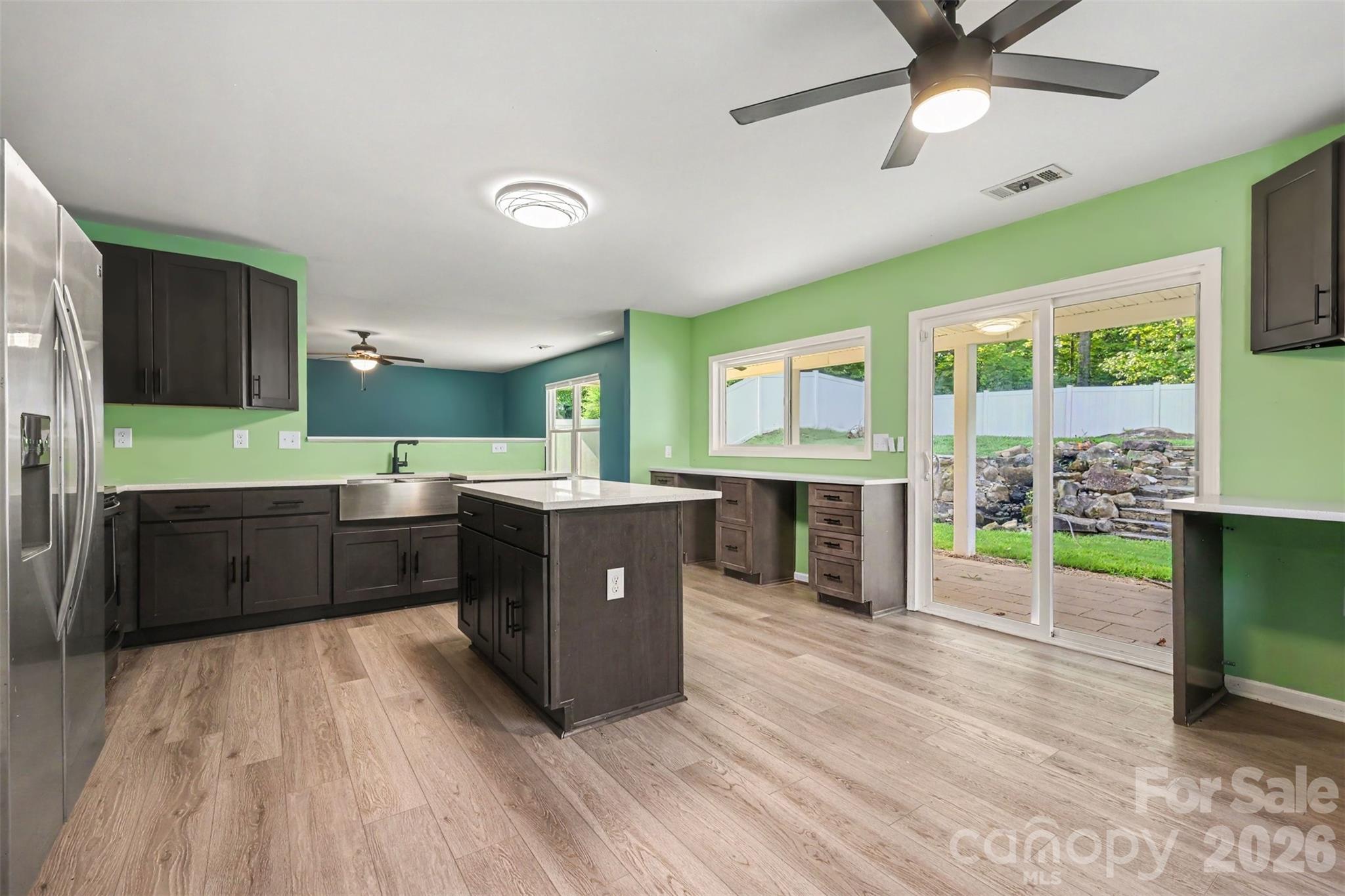 2301 Reid Pointe Avenue Property Photo 8