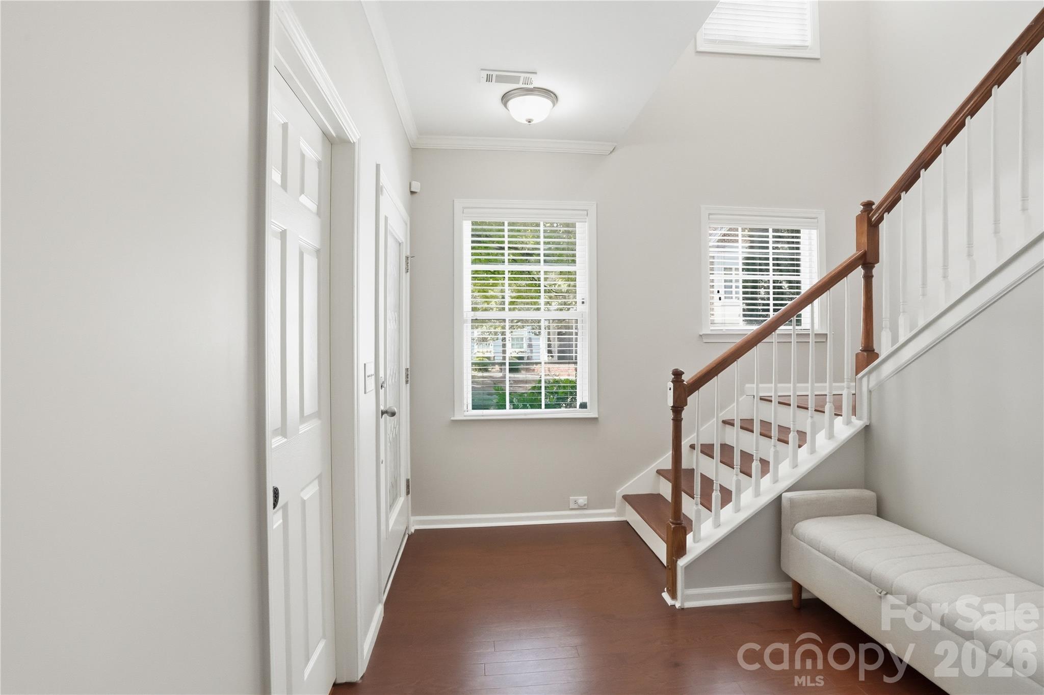 9417 Kings Parade Boulevard Property Photo 5