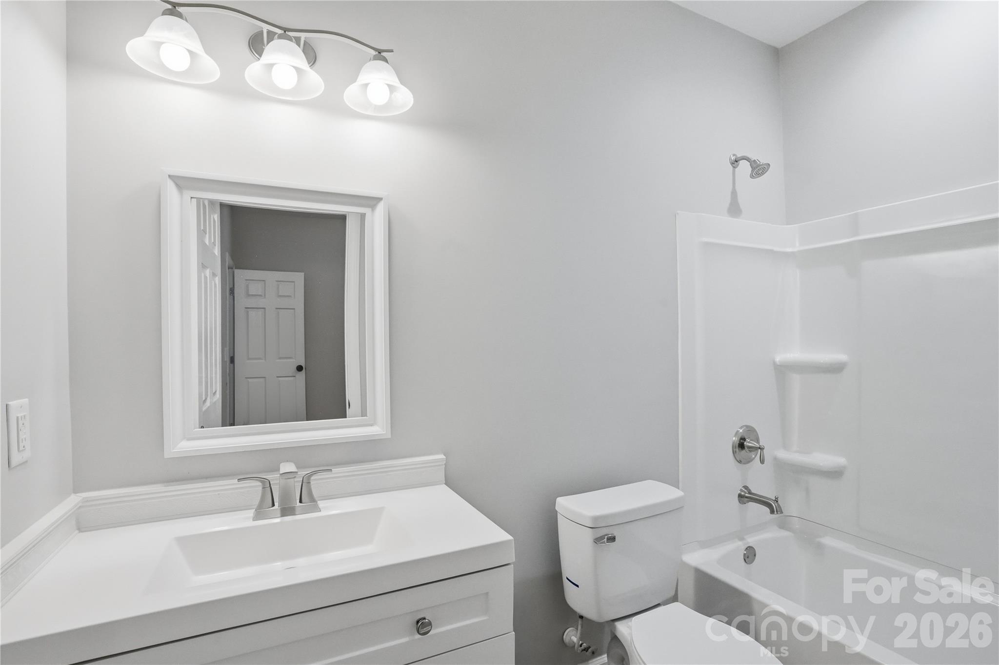 9417 Kings Parade Boulevard Property Photo 7