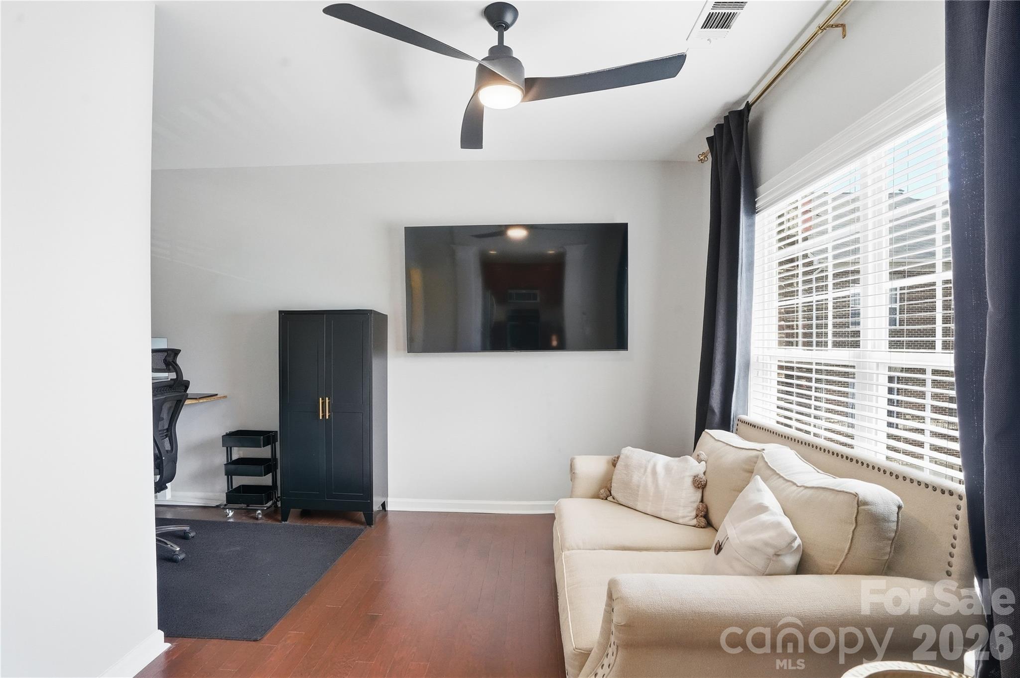 9417 Kings Parade Boulevard Property Photo 12