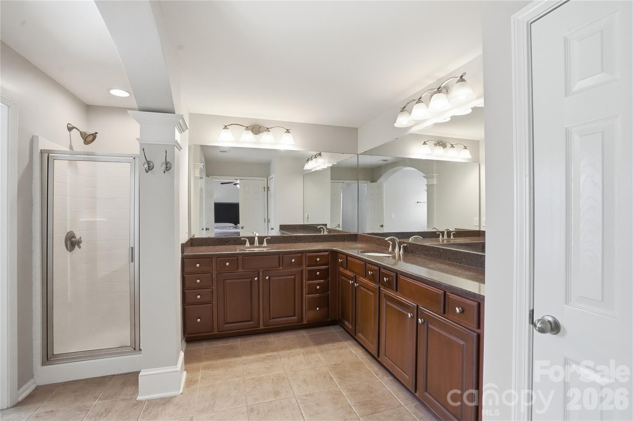9417 Kings Parade Boulevard Property Photo 18