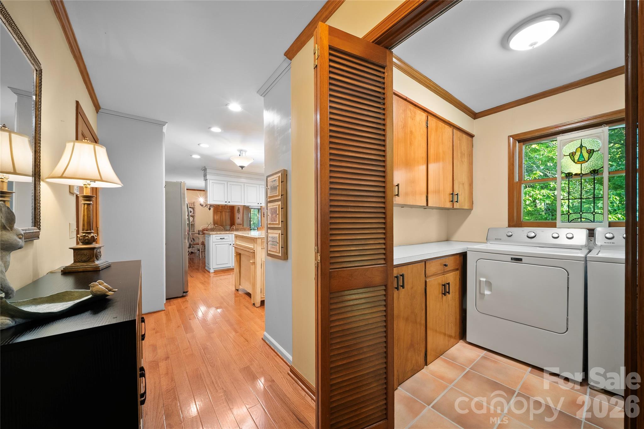 27211 Hedge Road Property Photo 9
