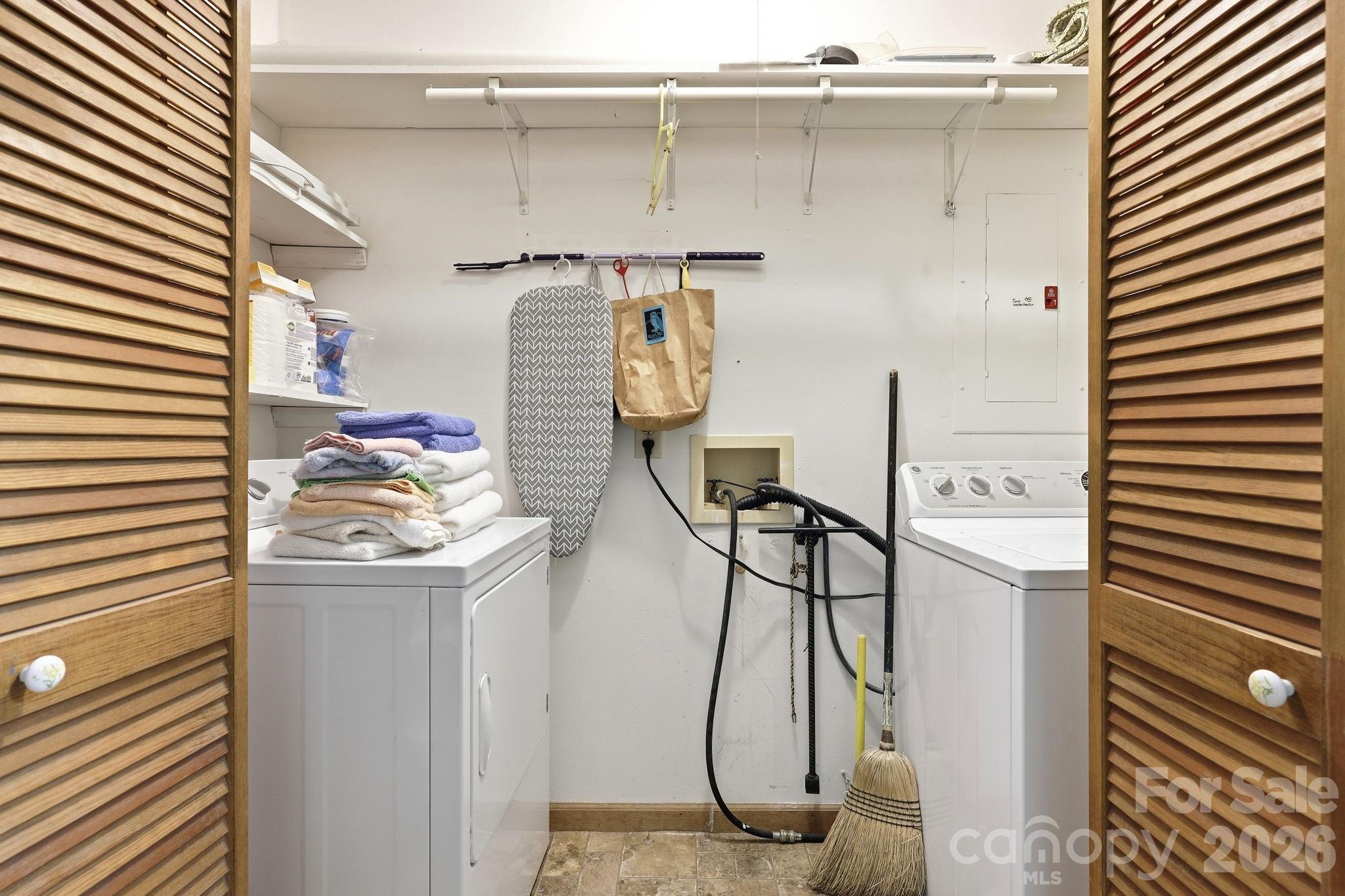 50 Gail Drive Property Photo 16