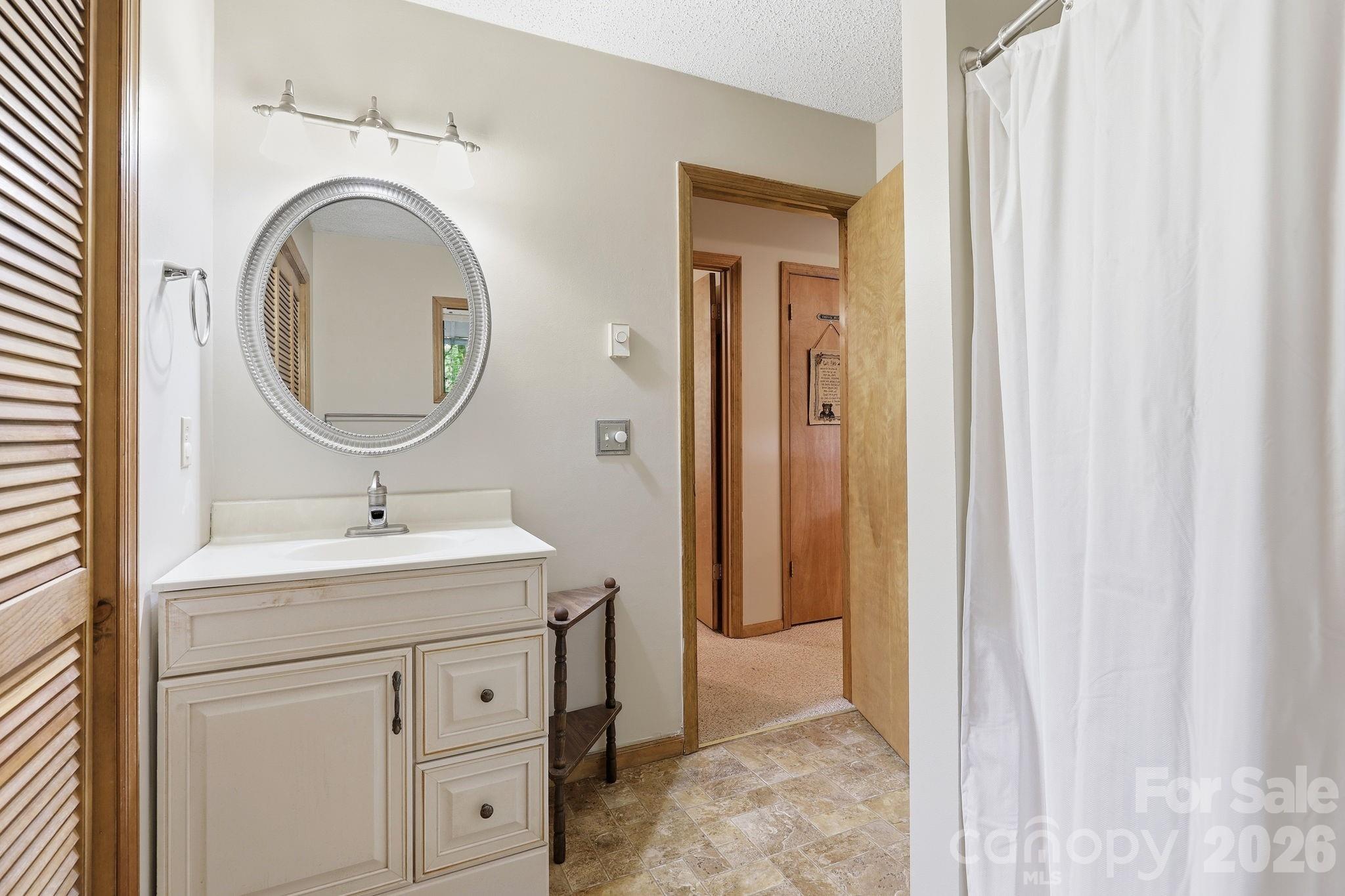 50 Gail Drive Property Photo 17