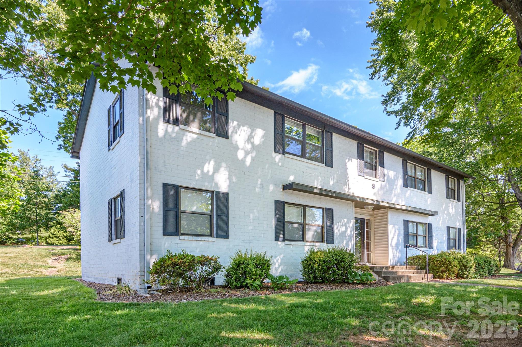 615 Biltmore Avenue Property Photo 2
