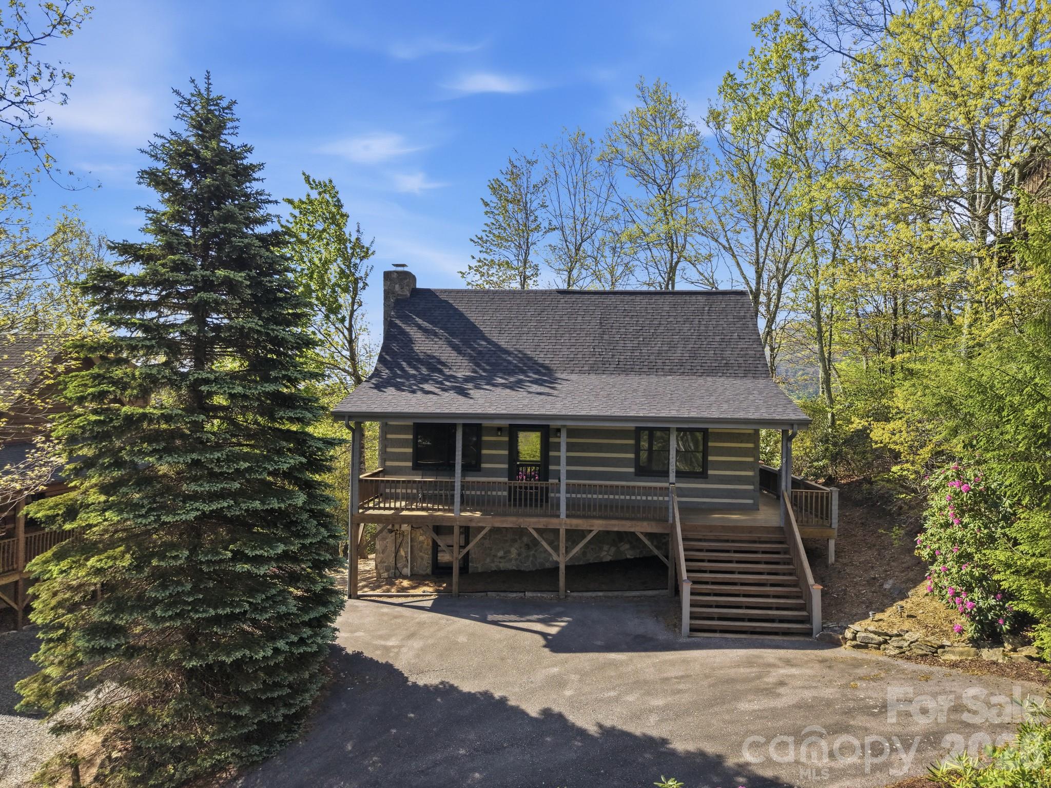 165 Little Boulder Lane Property Photo 2
