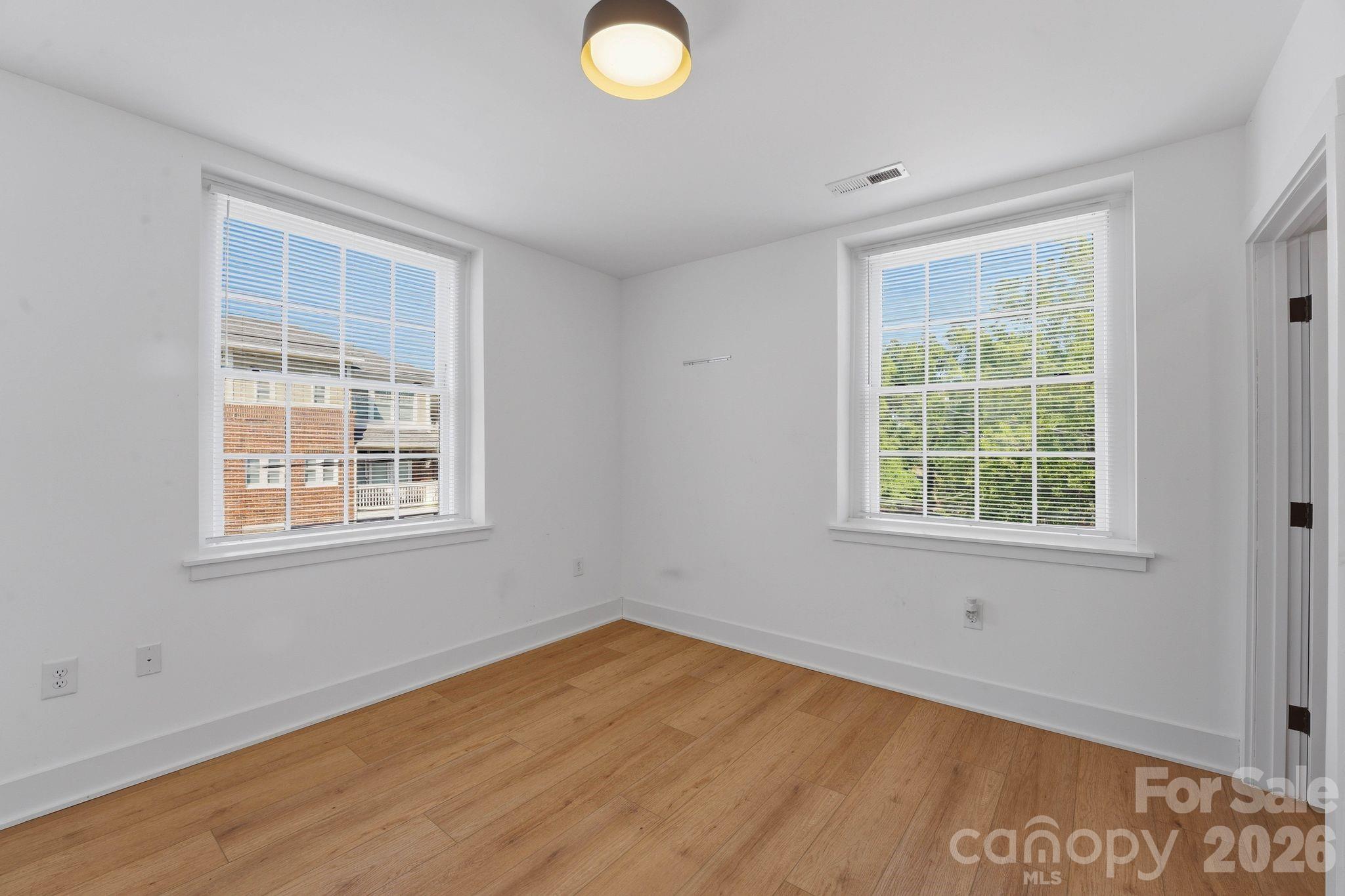 201 Grandin Road 5 Property Photo 26