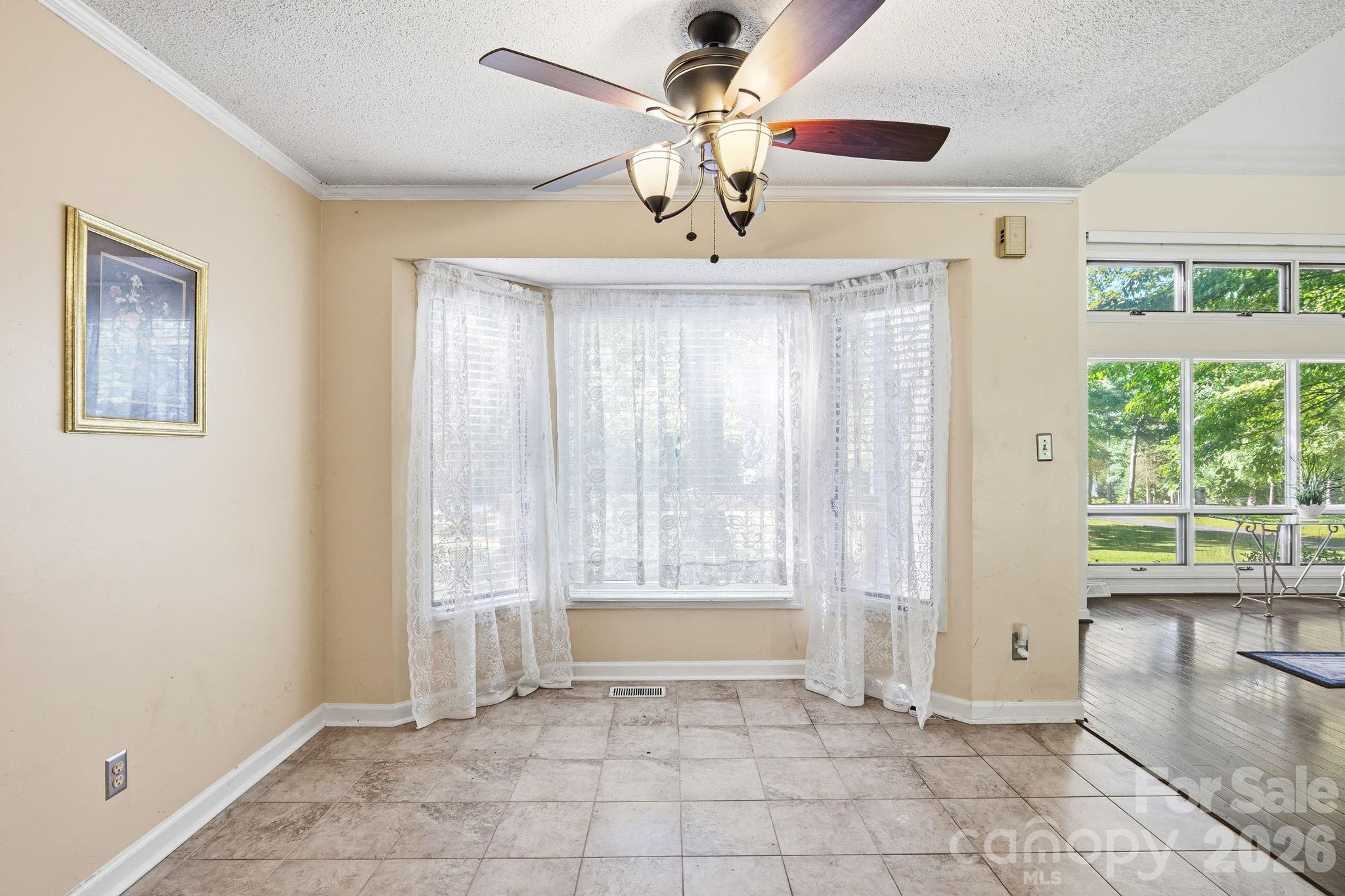 1775 Apple Tree Lane Property Photo 6
