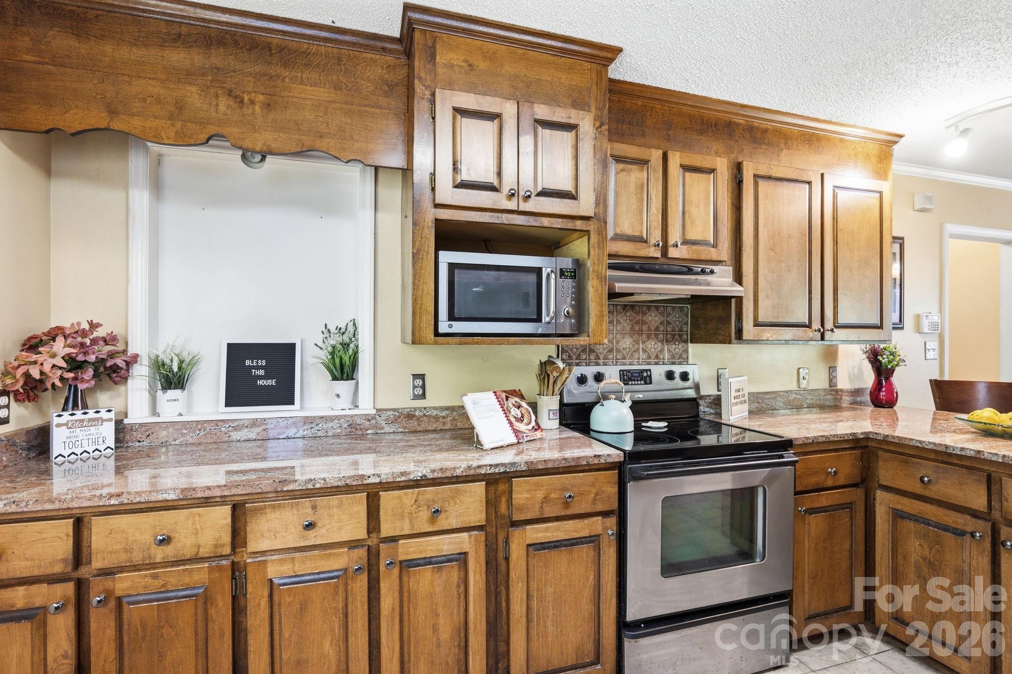 1775 Apple Tree Lane Property Photo 10