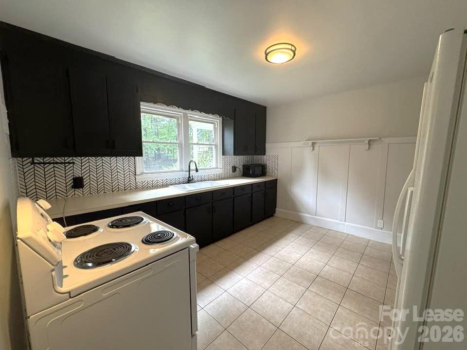810 Mt Holly Huntersville Road Property Photo 4