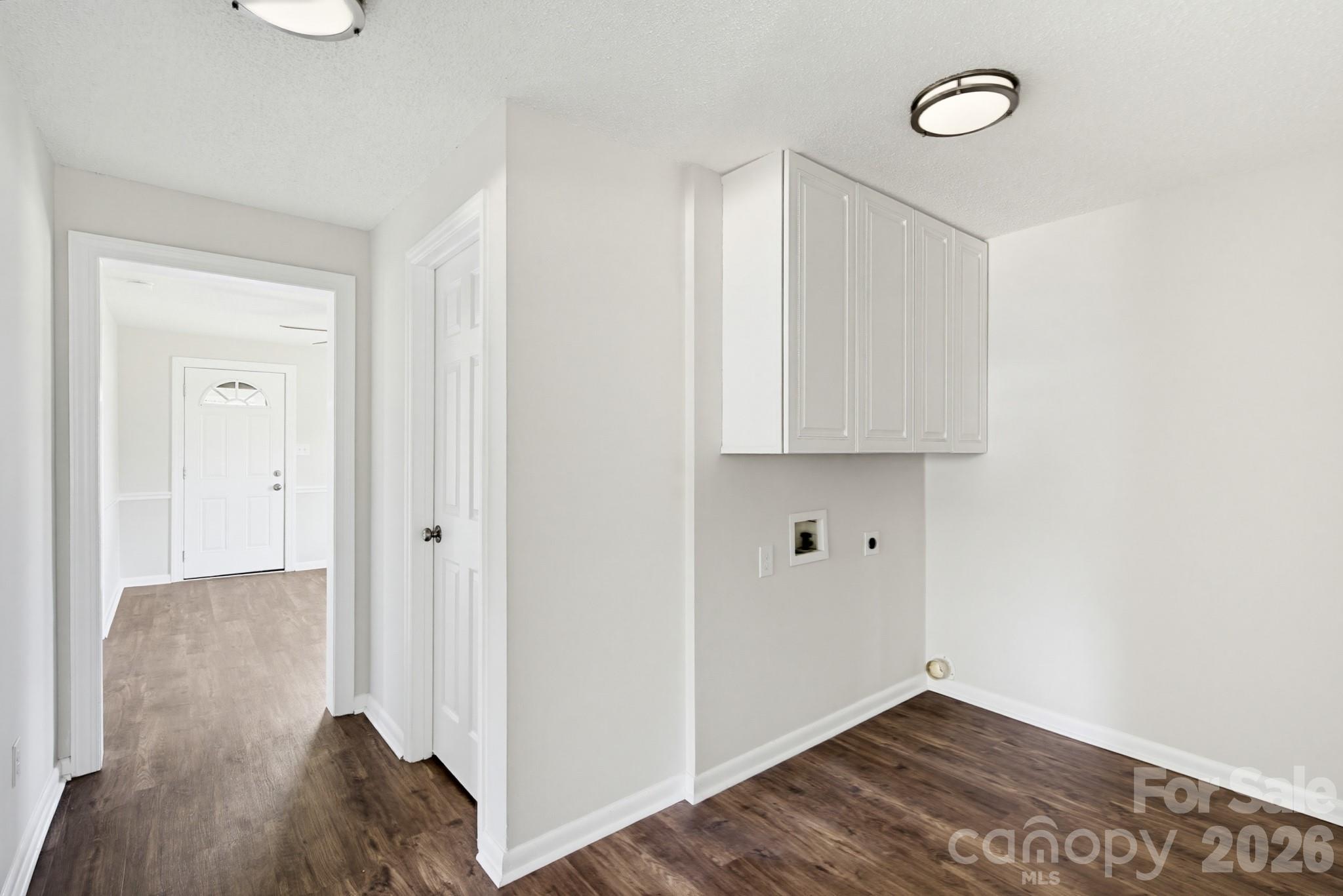 1627 Warren Avenue Property Photo 14