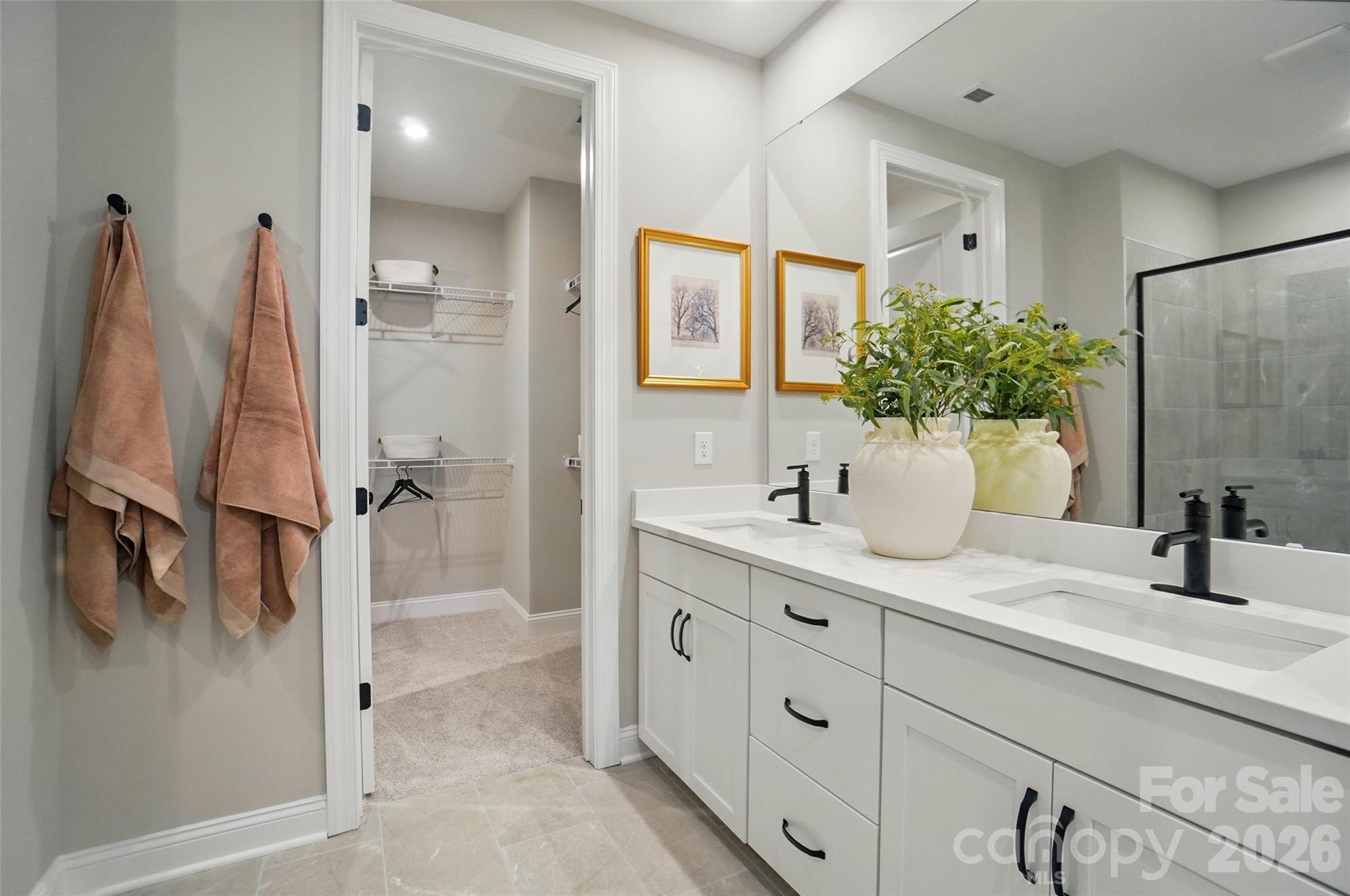 12019 Lavinia Lane Property Photo 6