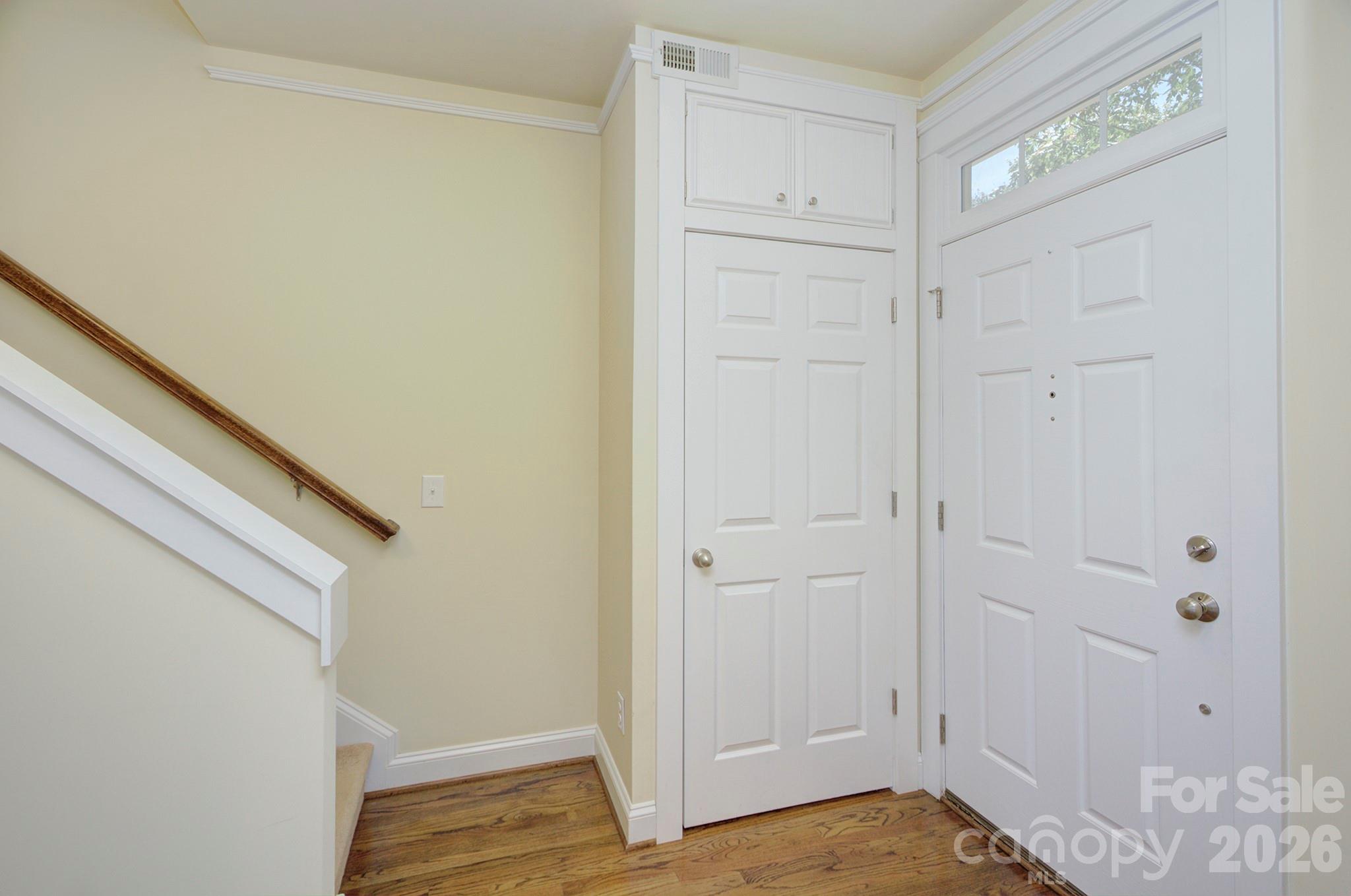 1023 White Point Drive Property Photo 24