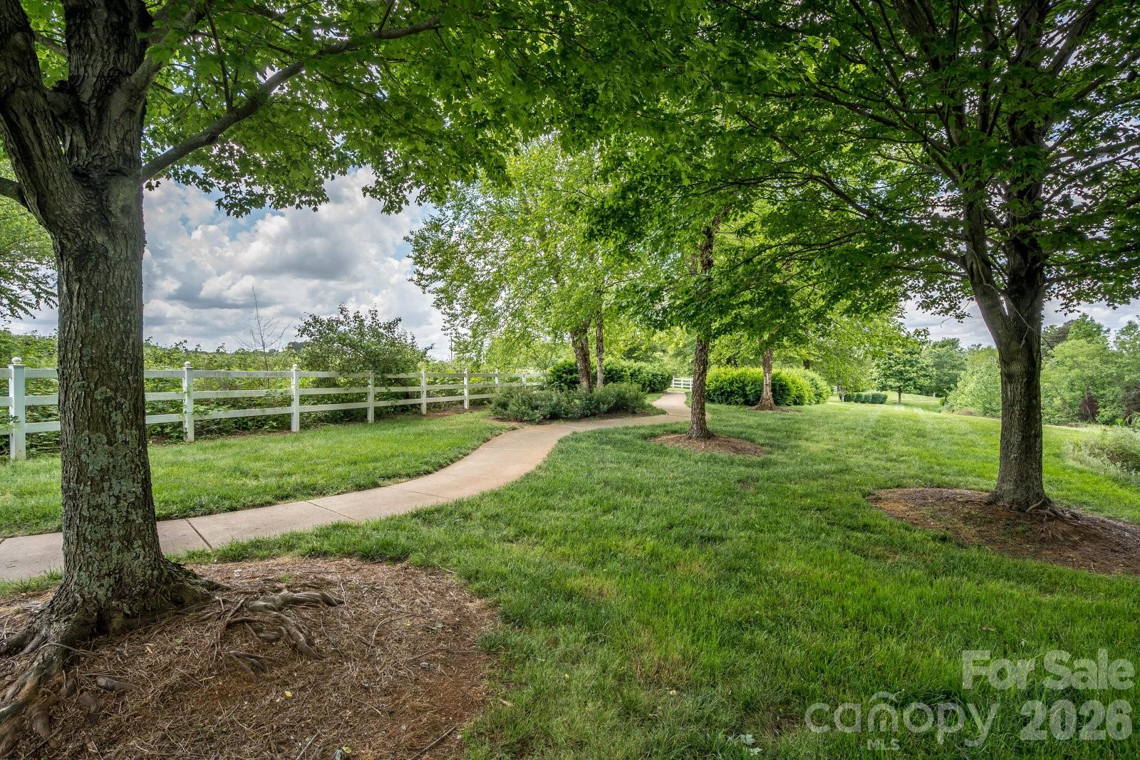 1023 White Point Drive Property Photo 35